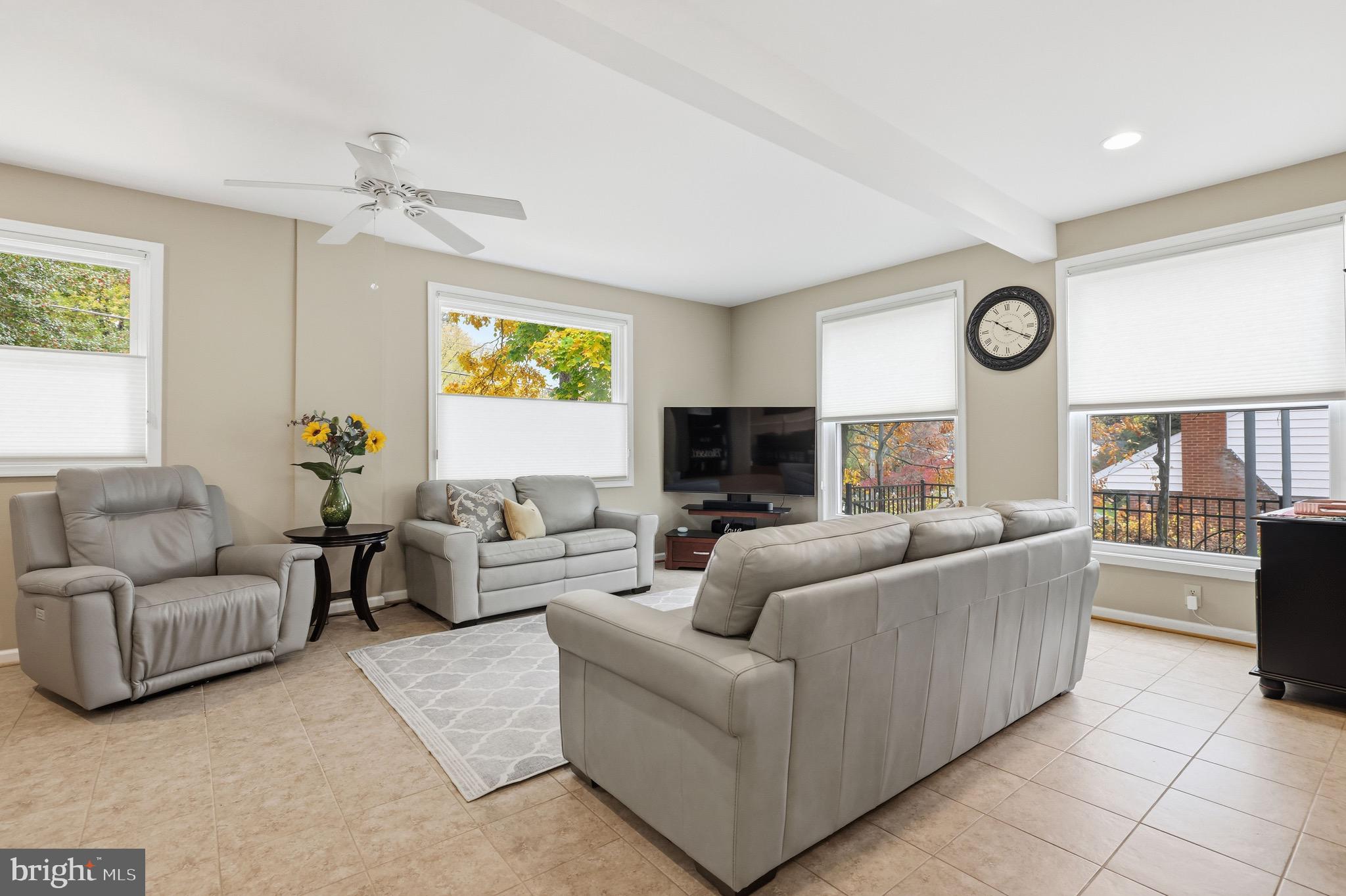 BROYHILL PARK - Residential Lease