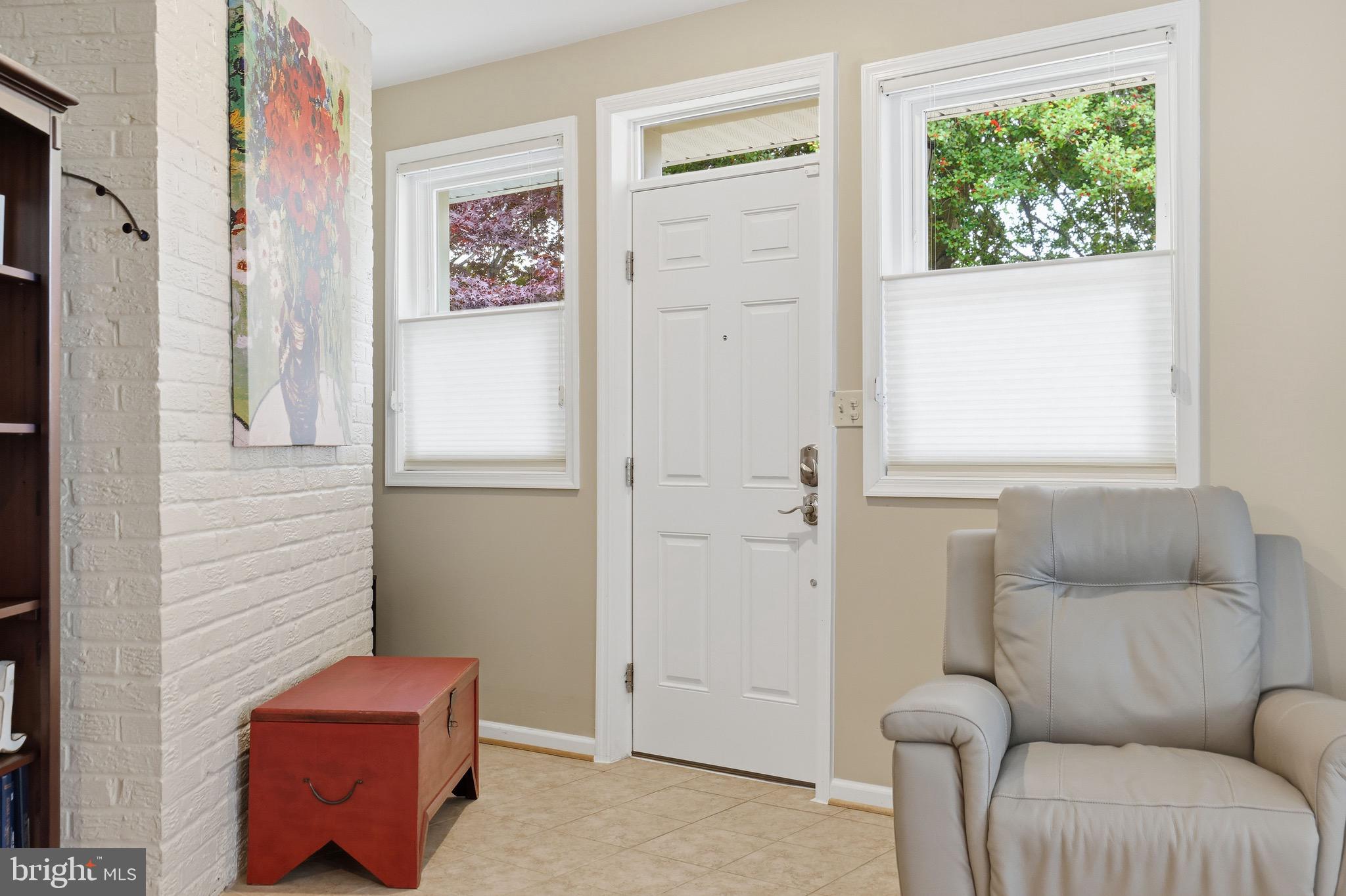 BROYHILL PARK - Residential Lease