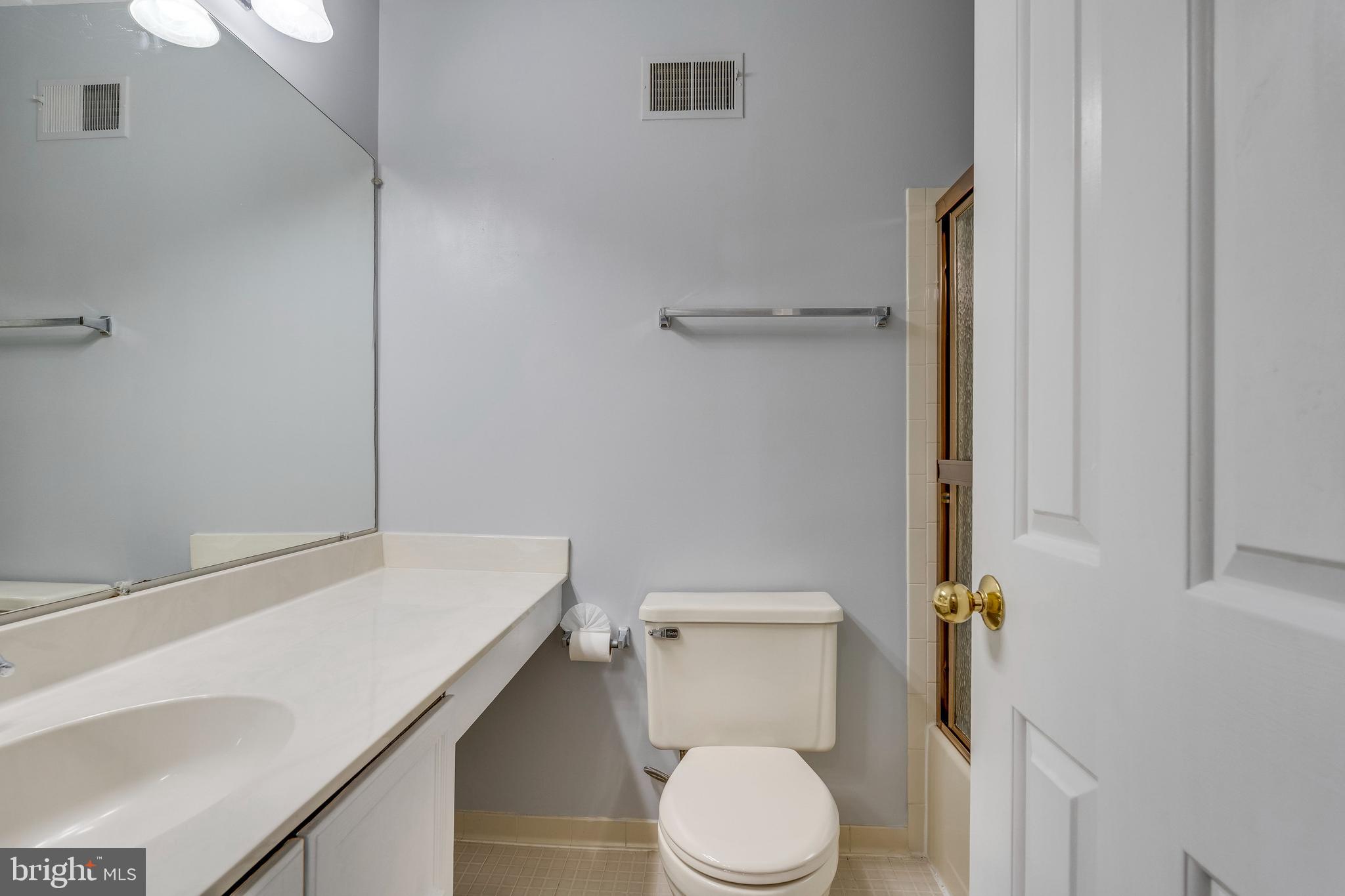 VILLAGE OF OWEN BROWN - Residential