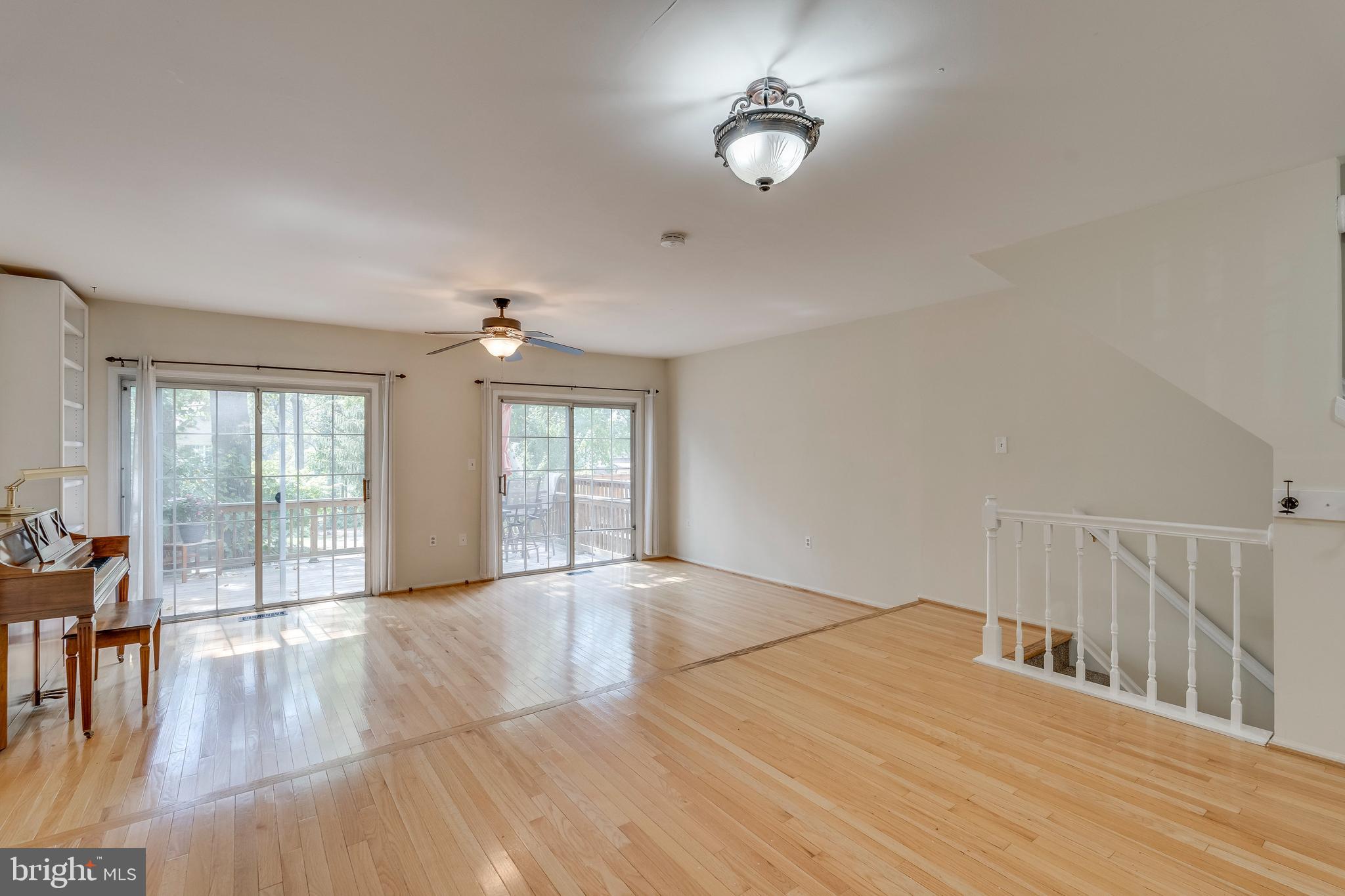 VILLAGE OF OWEN BROWN - Residential