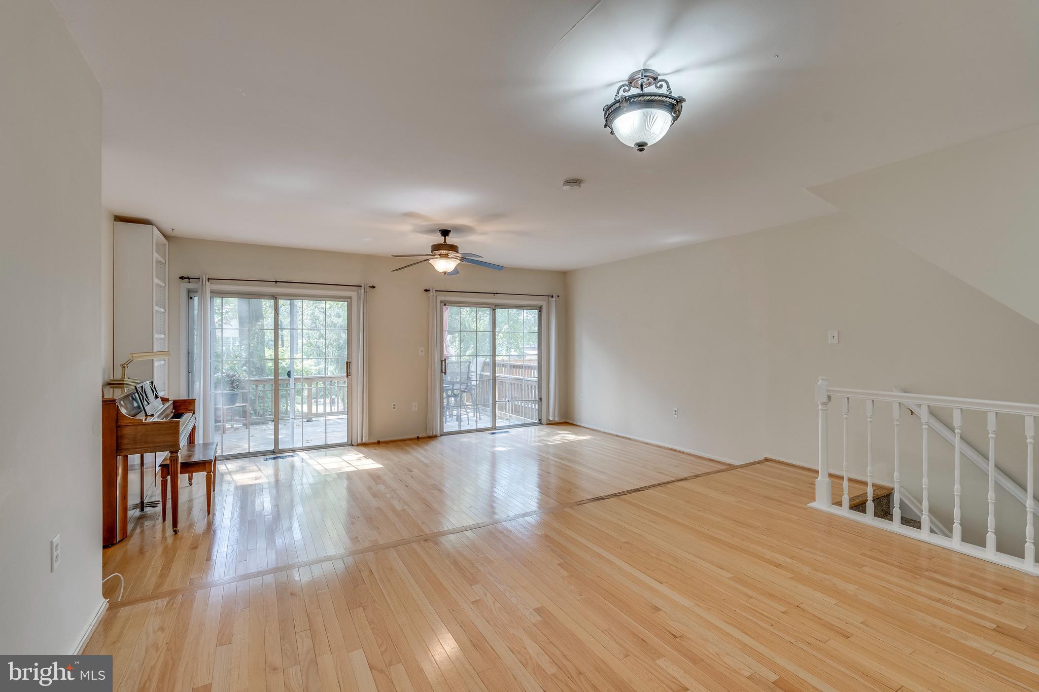 VILLAGE OF OWEN BROWN - Residential