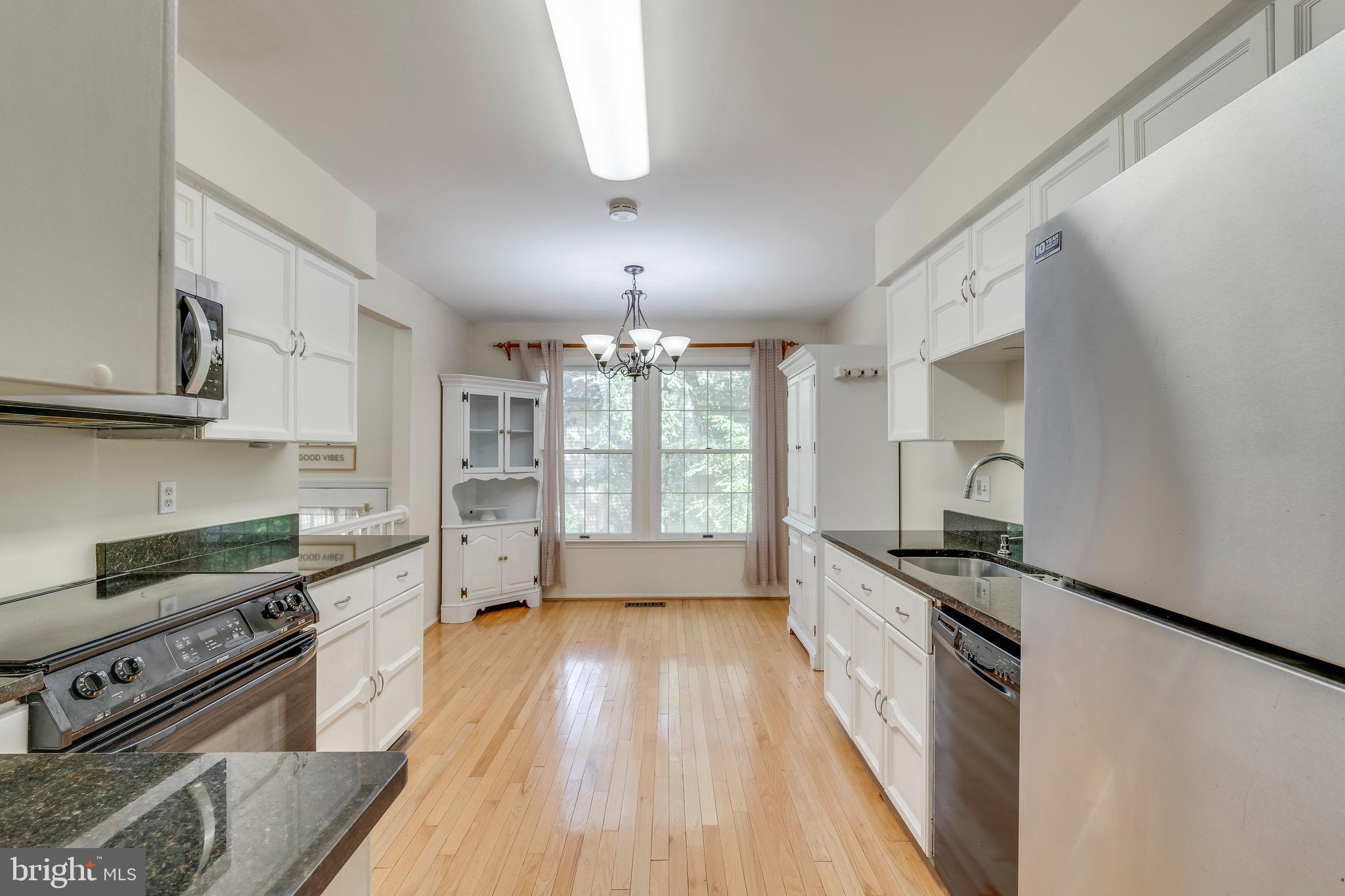 VILLAGE OF OWEN BROWN - Residential