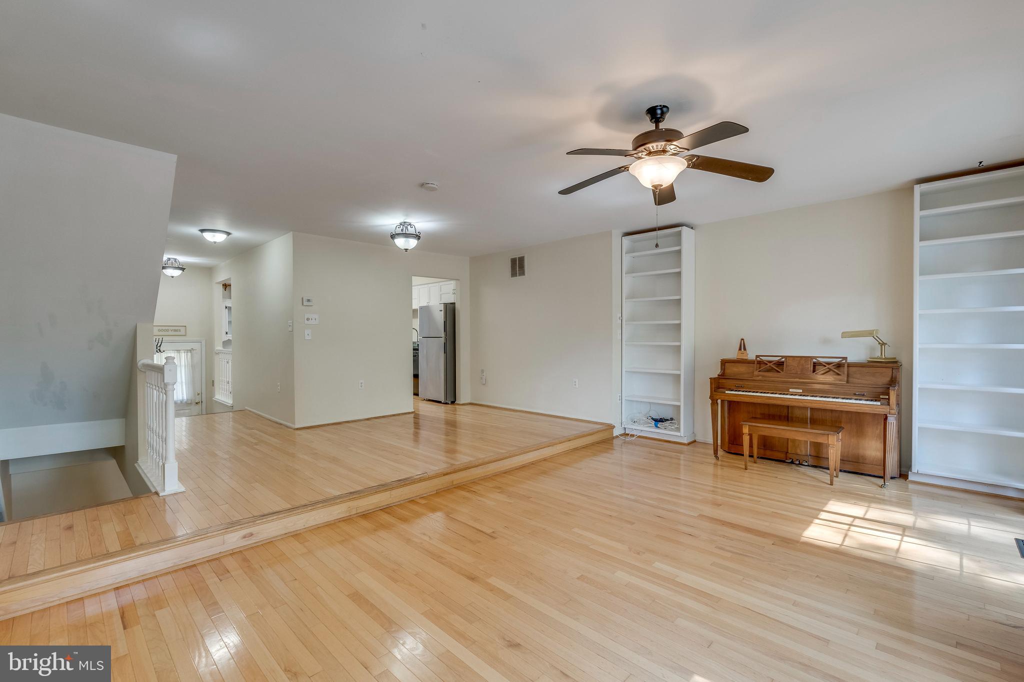 VILLAGE OF OWEN BROWN - Residential