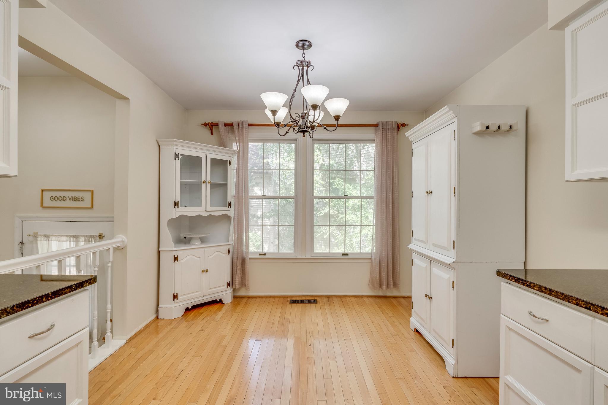 VILLAGE OF OWEN BROWN - Residential