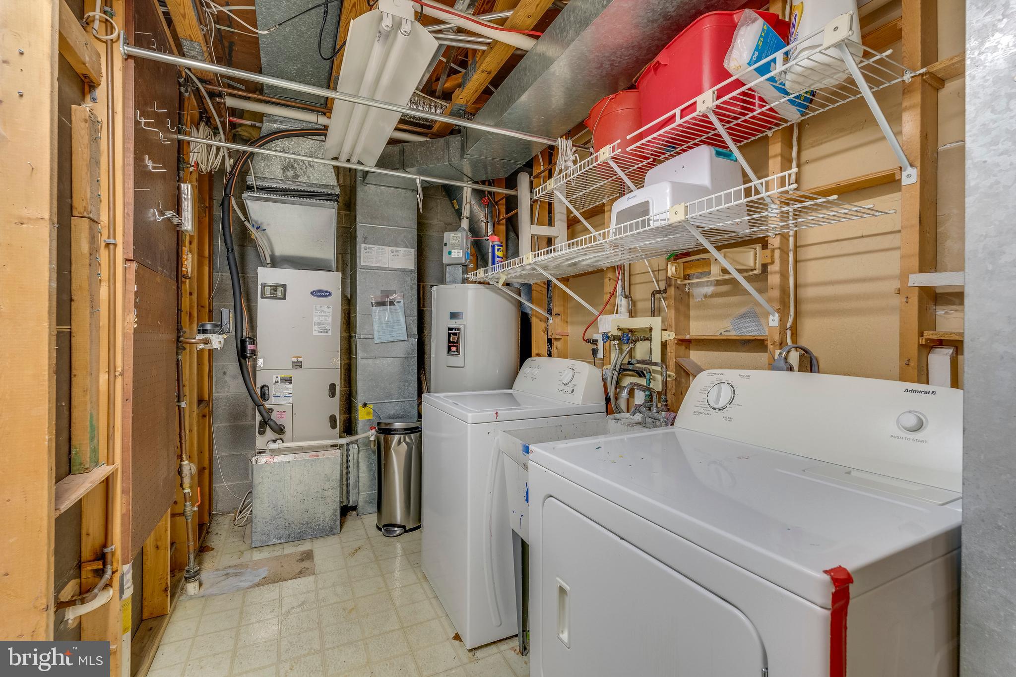 VILLAGE OF OWEN BROWN - Residential