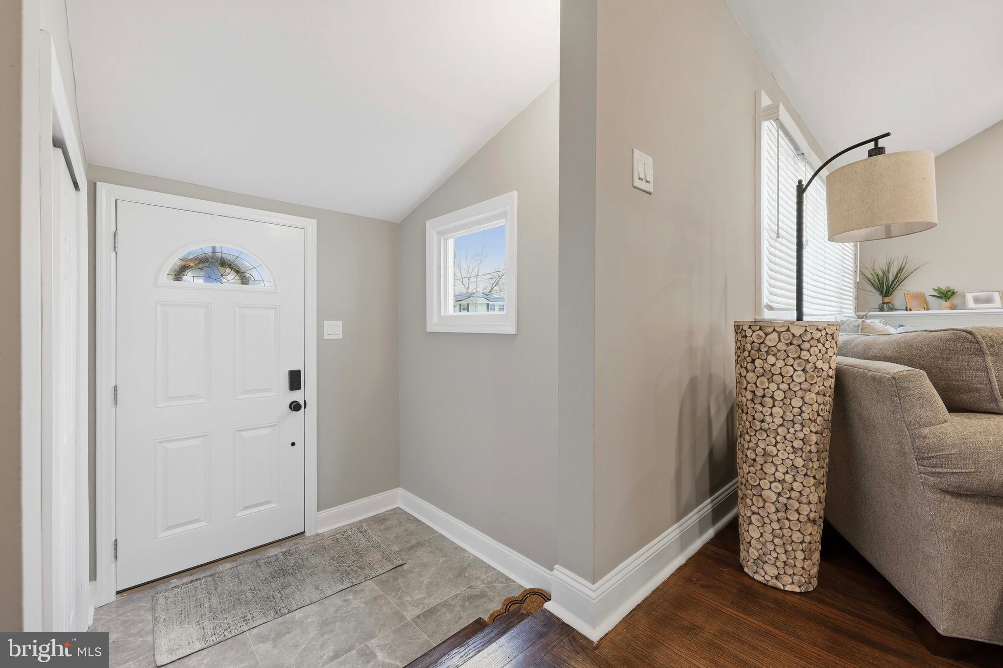 121 WEATHER VANE DRIVE