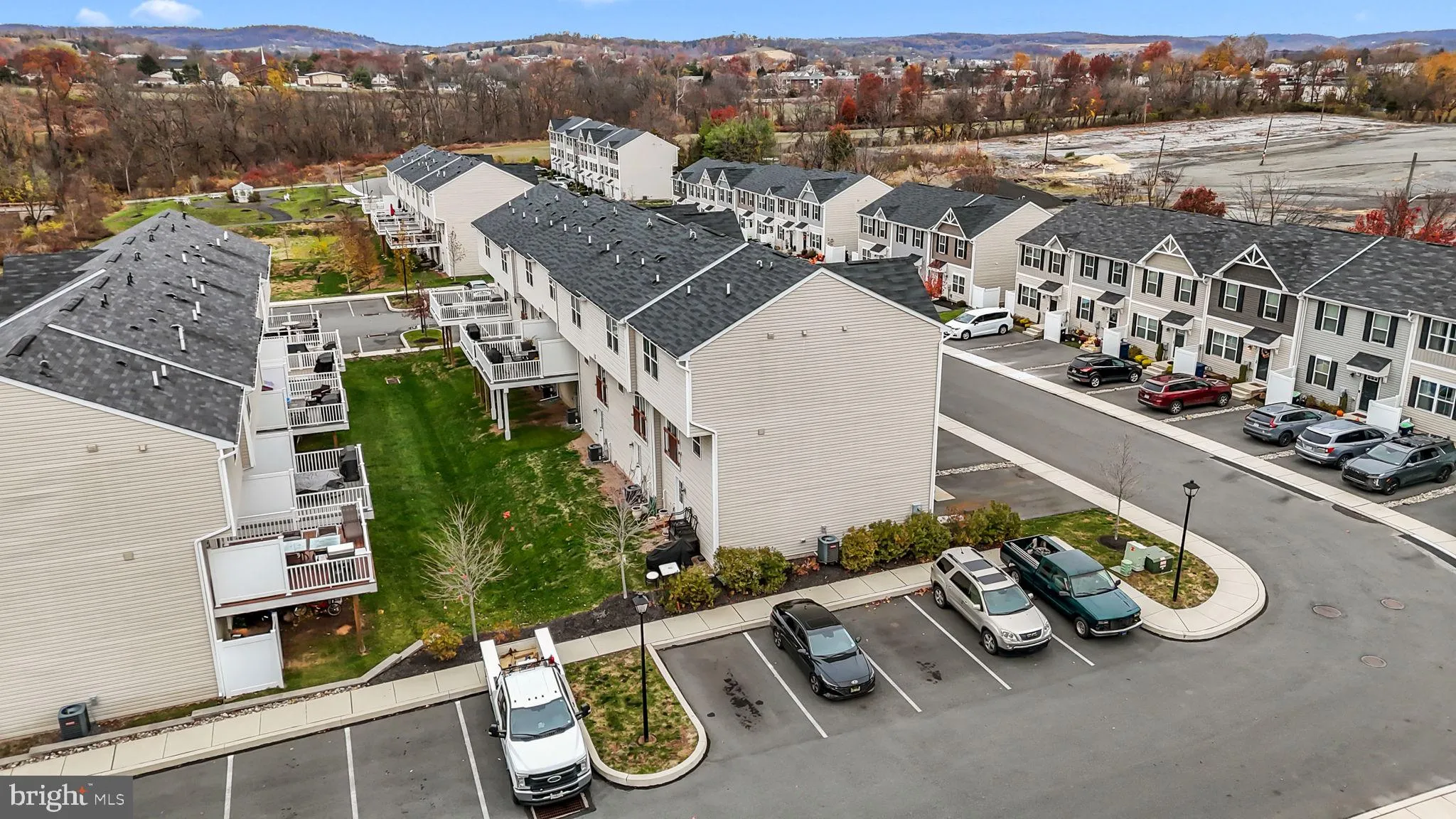 Gilbertsville, Pennsylvania 19525, United States, 3 Bedrooms Bedrooms, ,3 BathroomsBathrooms,Residential,Active,241293