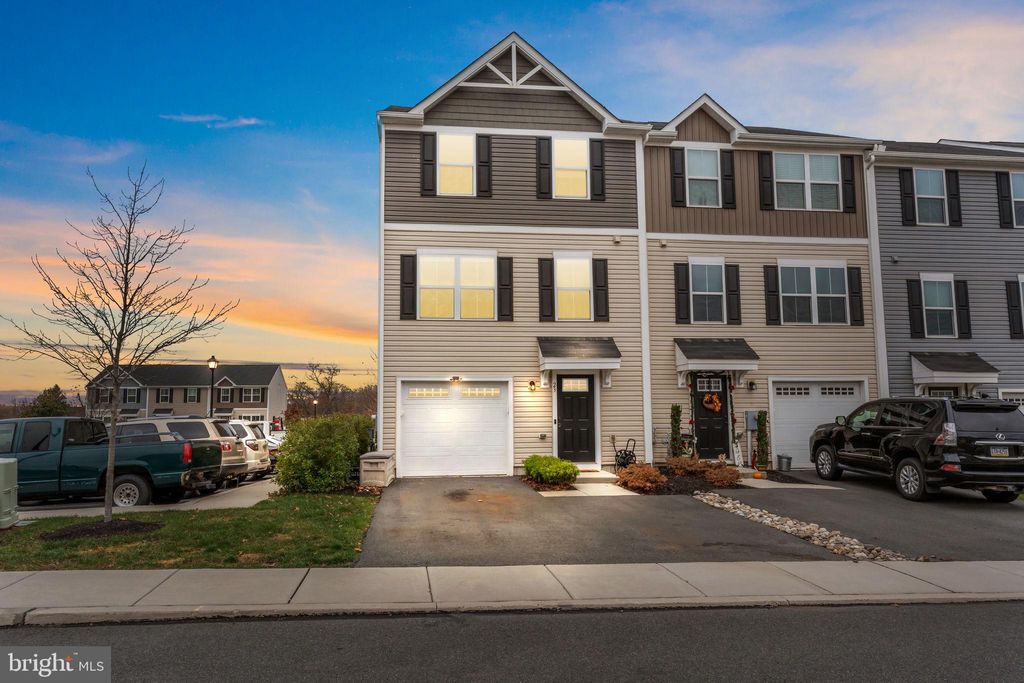 Photo of 23 Foxwood Drive, GILBERTSVILLE, PA 19525 (MLS # PAMC2161250)