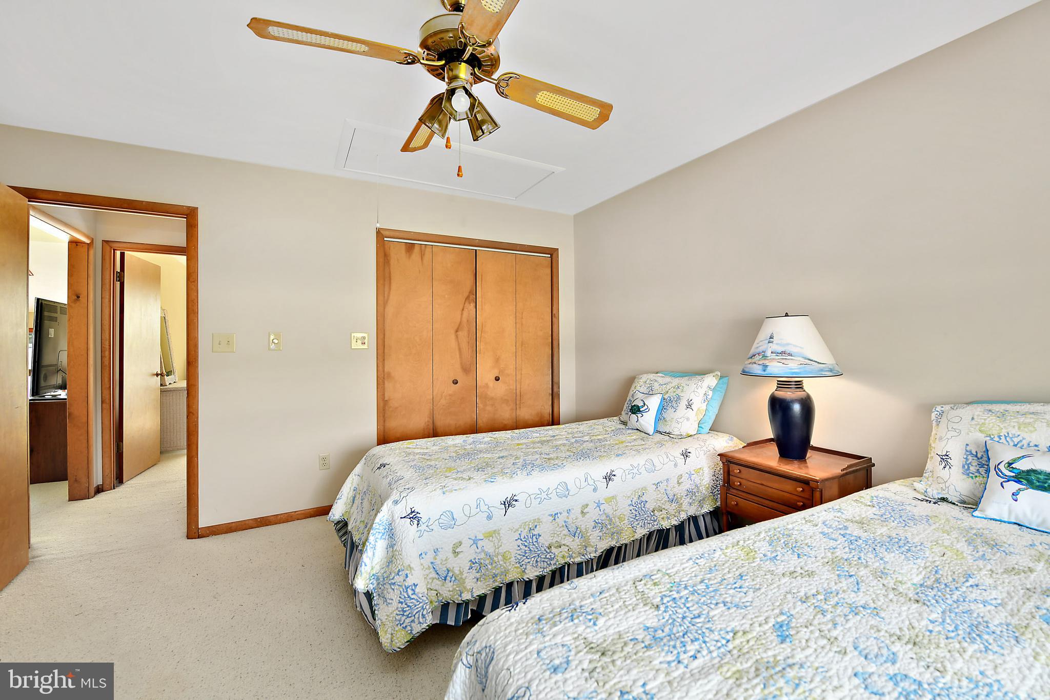 GREEN HILL VILLAGE - Residential