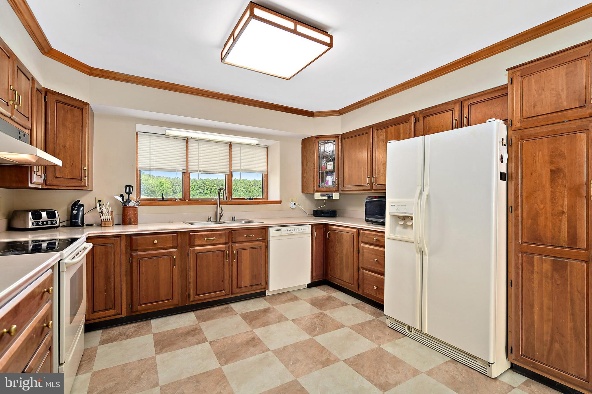 GREEN HILL VILLAGE - Residential