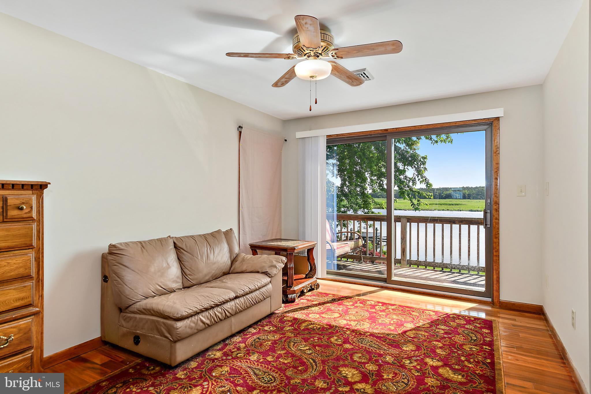 GREEN HILL VILLAGE - Residential