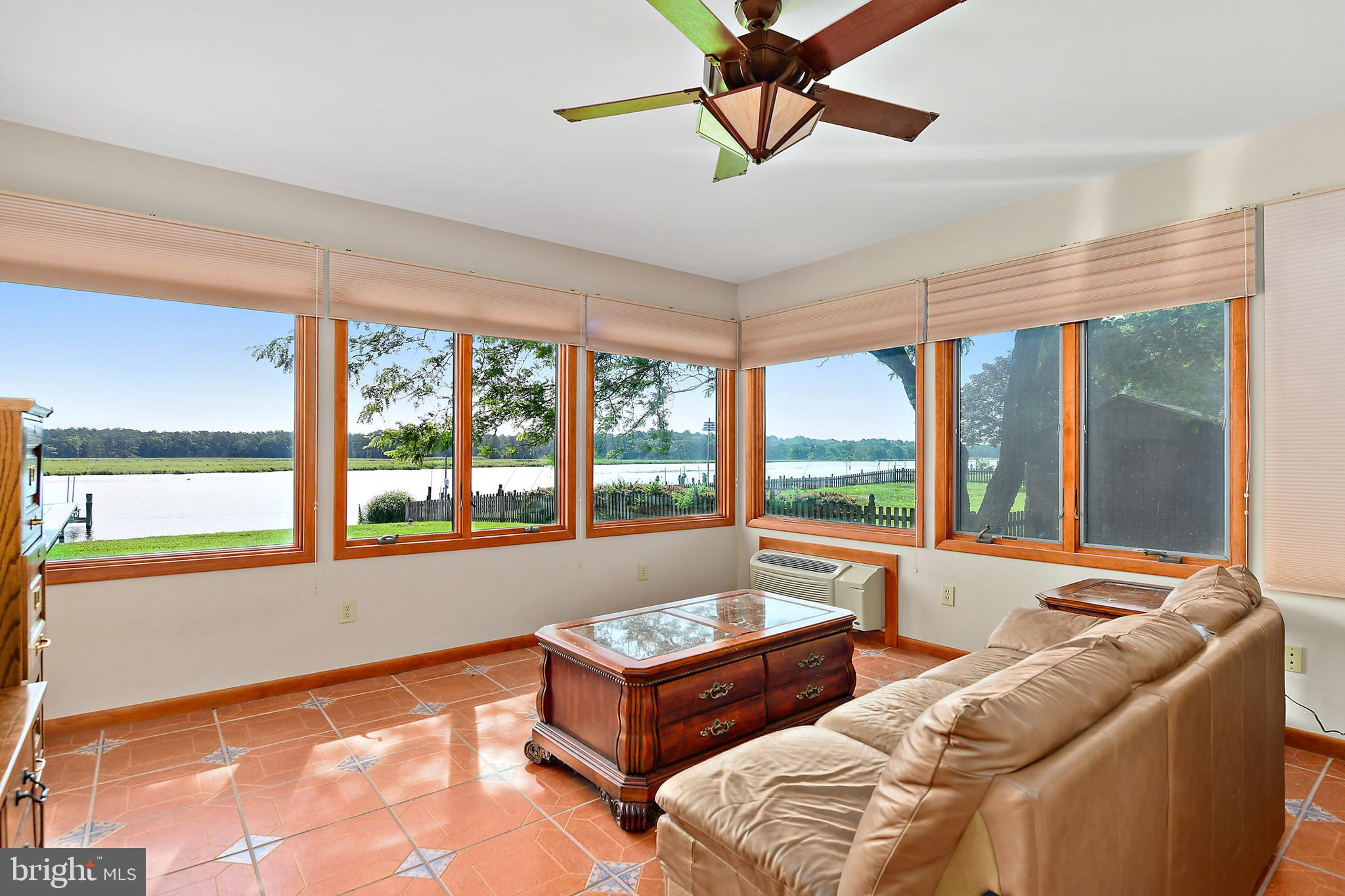 GREEN HILL VILLAGE - Residential