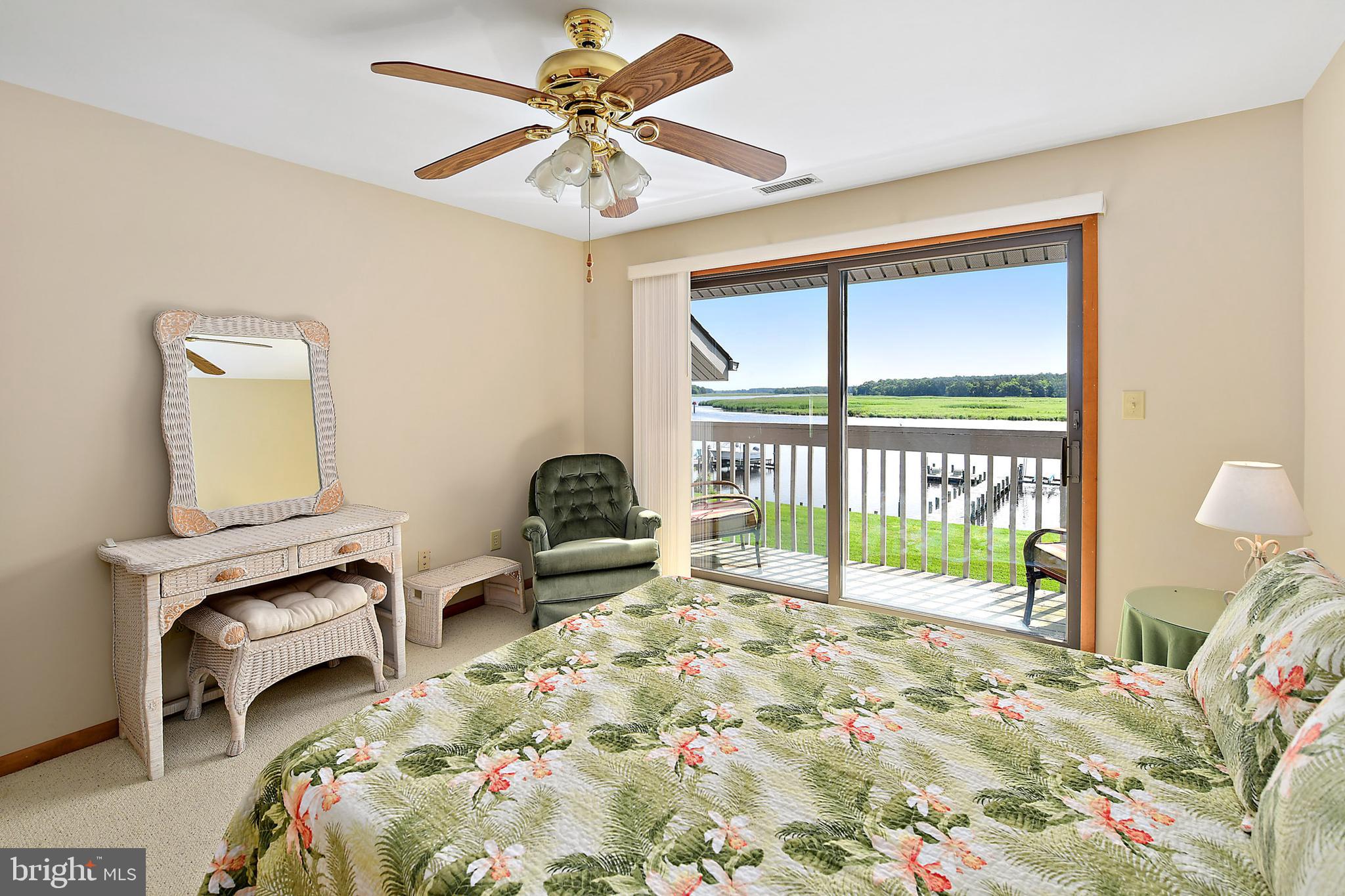 GREEN HILL VILLAGE - Residential