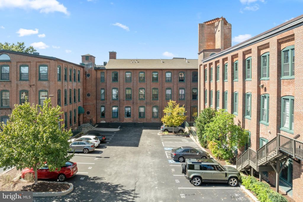 Photo of 200 Lincoln Avenue #122, PHOENIXVILLE, PA 19460 (MLS # PACT2110006)