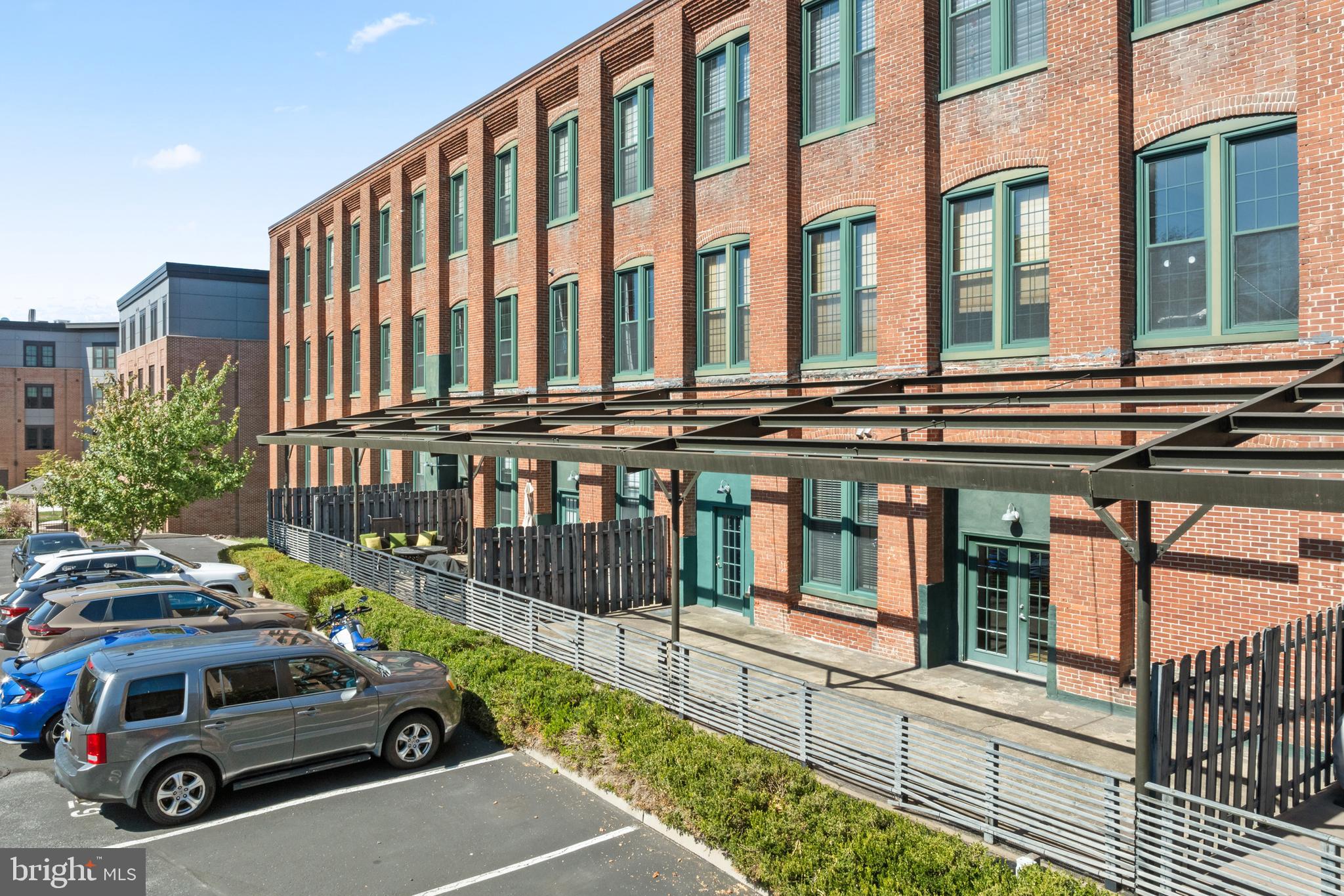 200 LINCOLN AVENUE 122