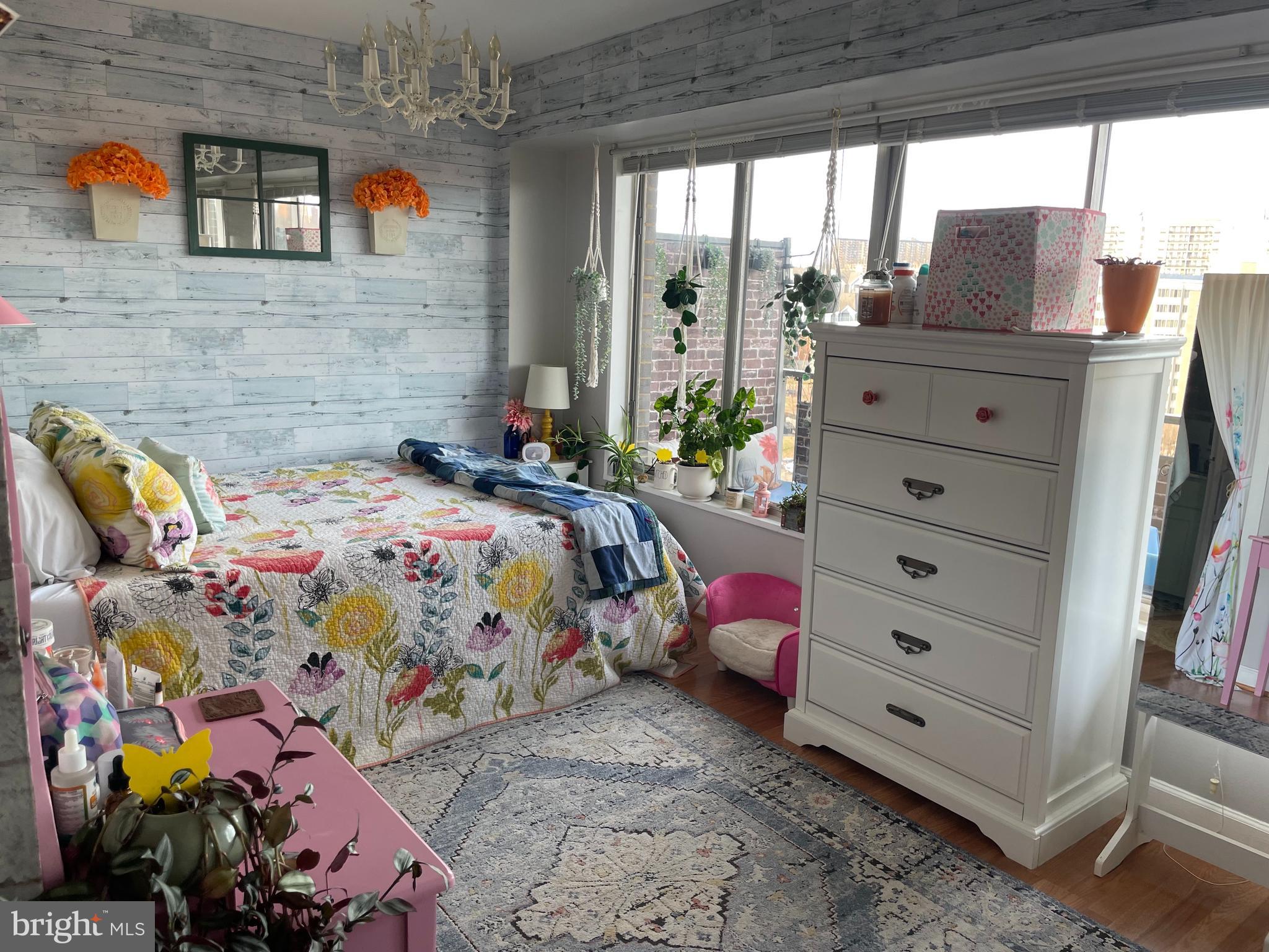 PAVILION ON THE PARK - Residential Lease