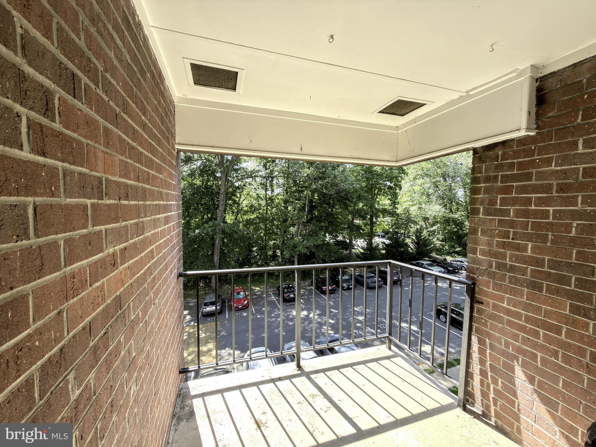 WOODBURN VILLAGE - Residential