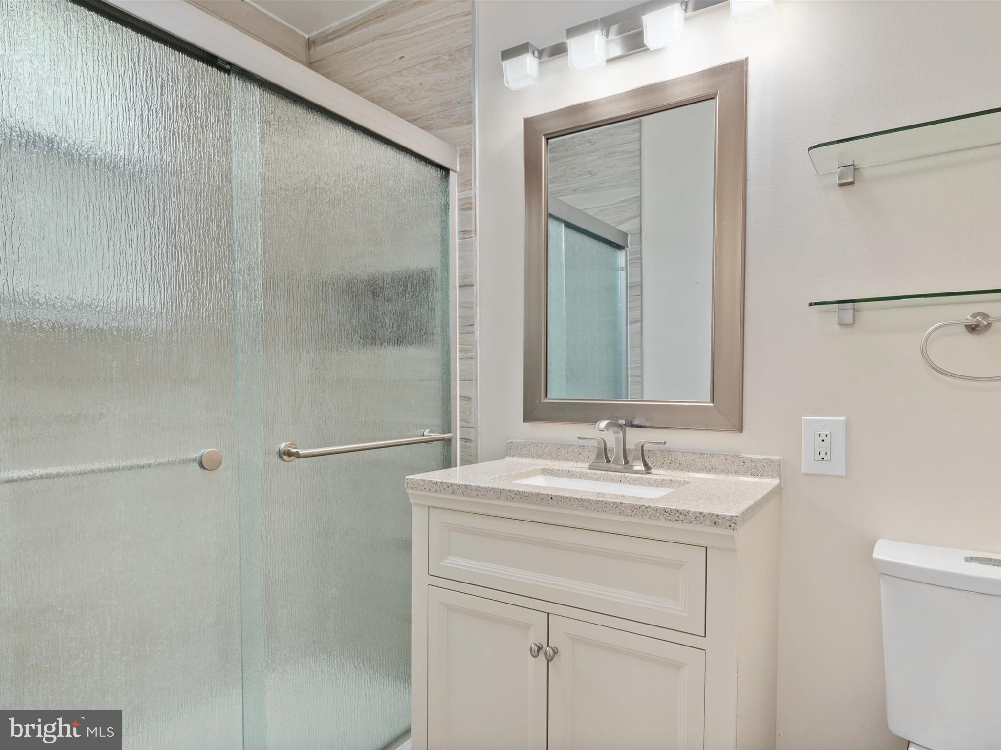 OYSTER HARBOR - Residential