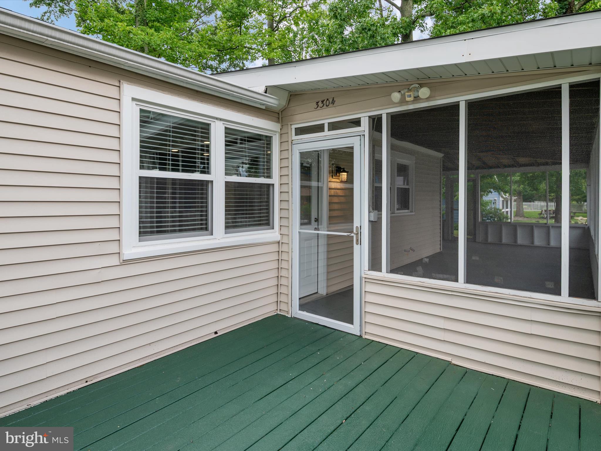 OYSTER HARBOR - Residential