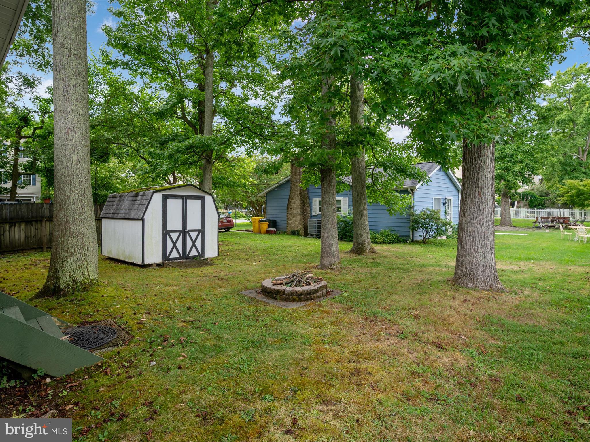 OYSTER HARBOR - Residential