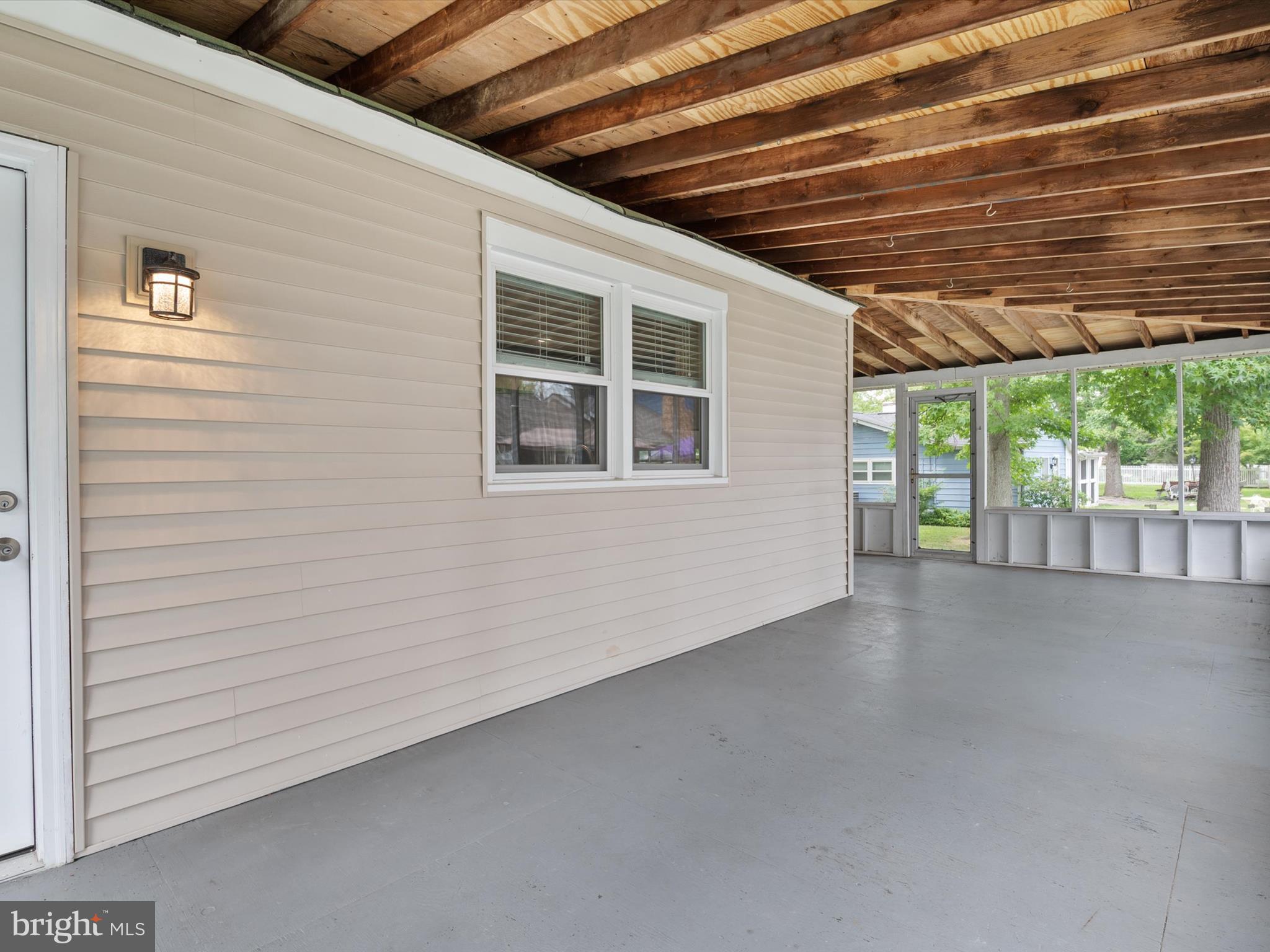 OYSTER HARBOR - Residential