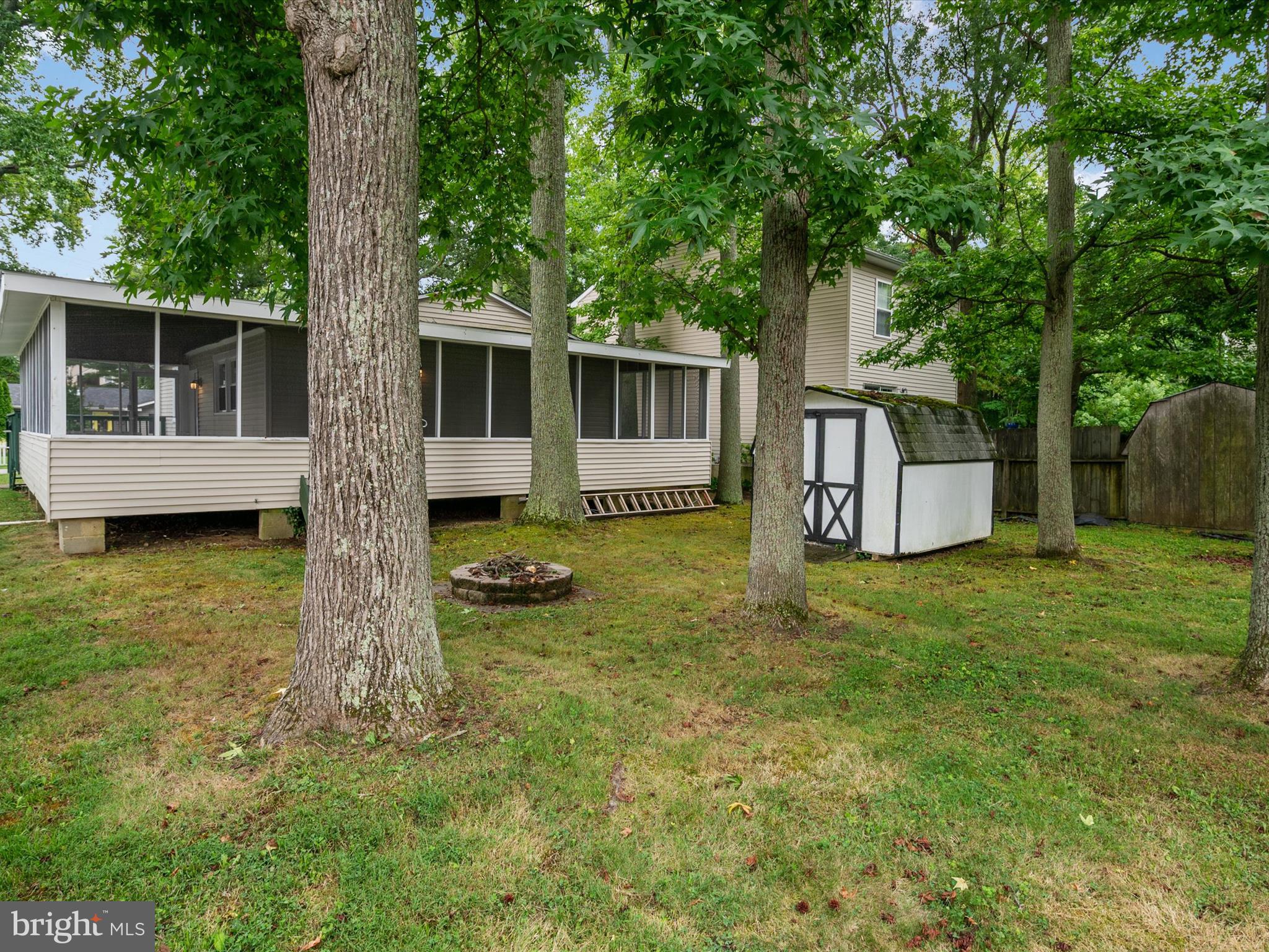 OYSTER HARBOR - Residential