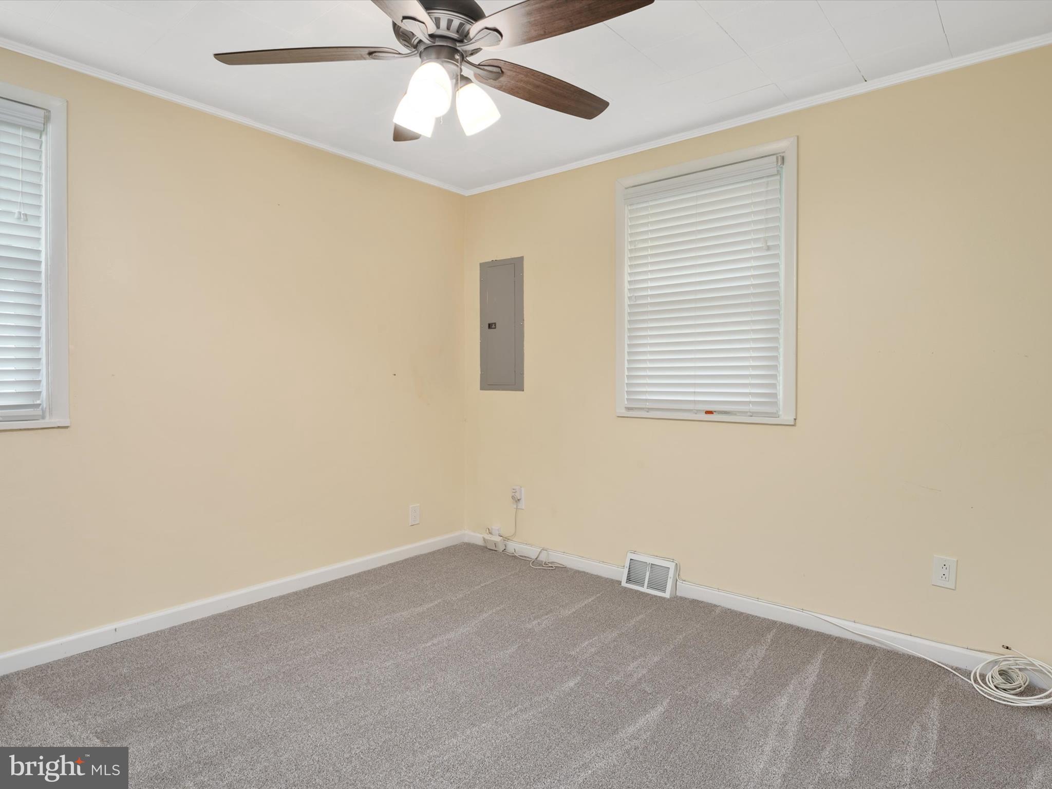 OYSTER HARBOR - Residential