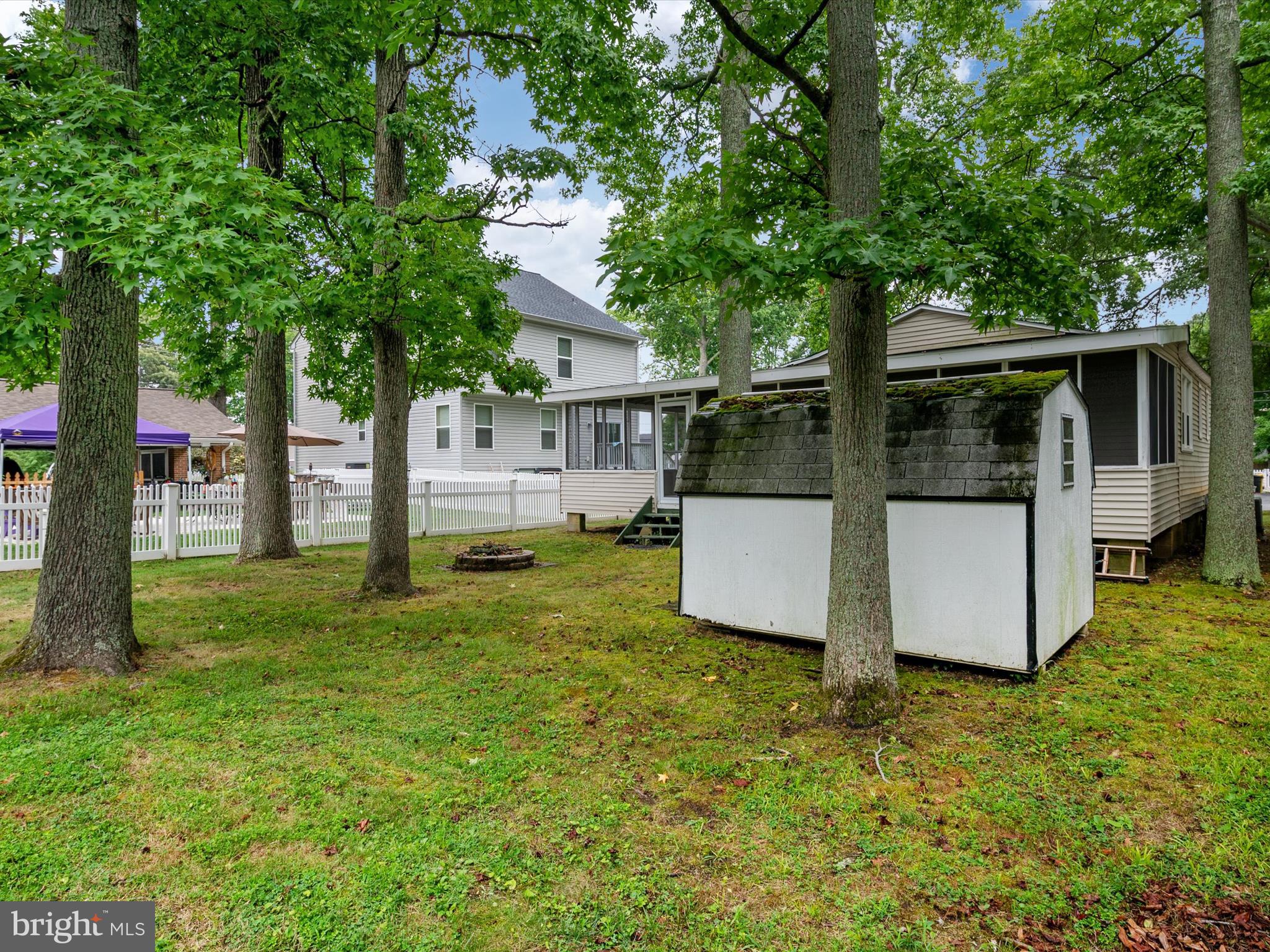 OYSTER HARBOR - Residential