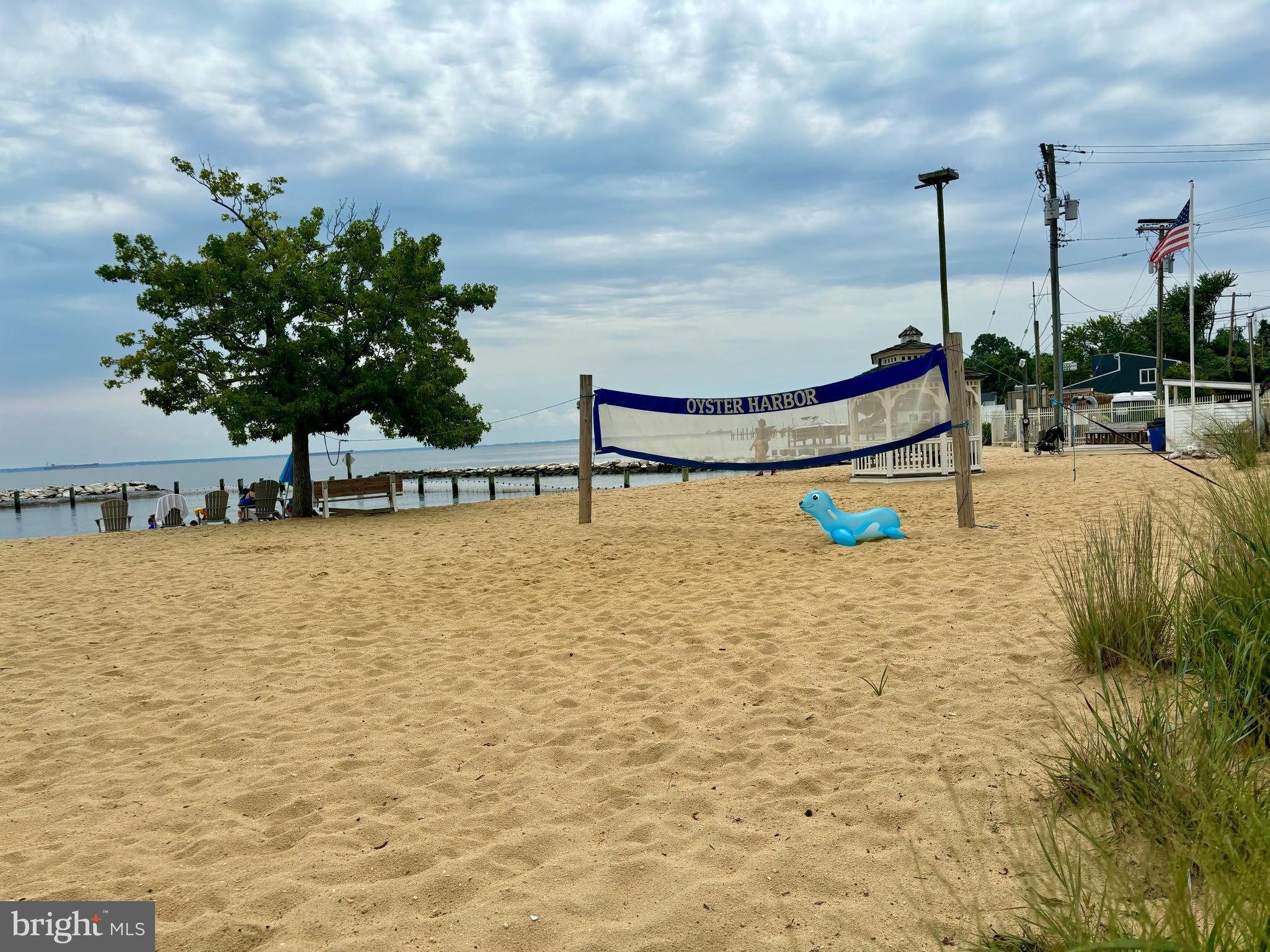 OYSTER HARBOR - Residential