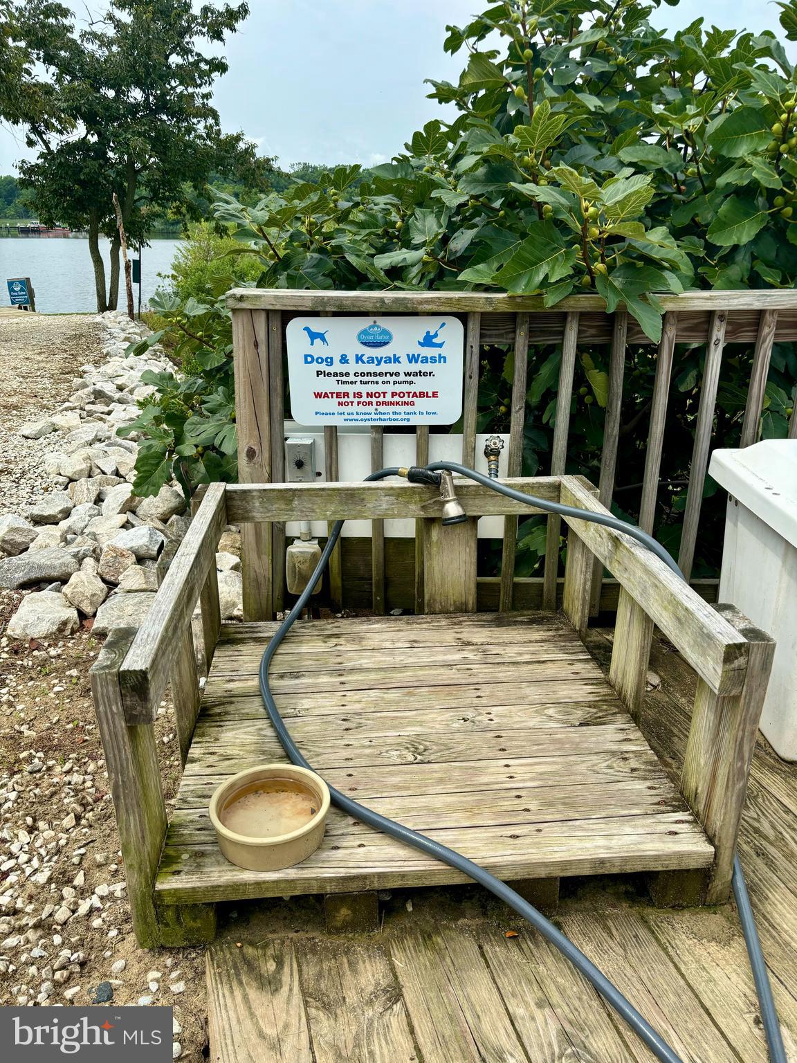 OYSTER HARBOR - Residential