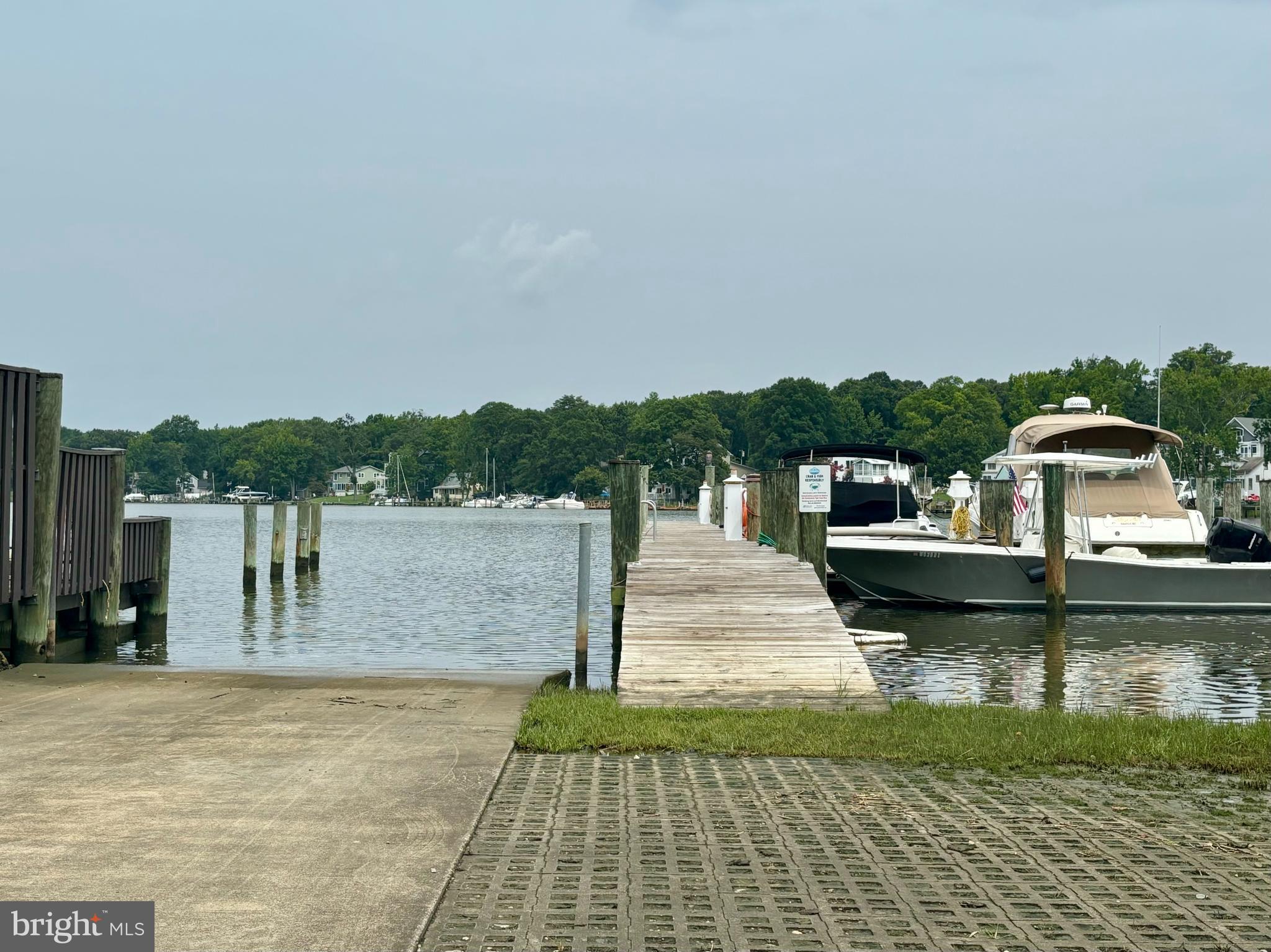 OYSTER HARBOR - Residential