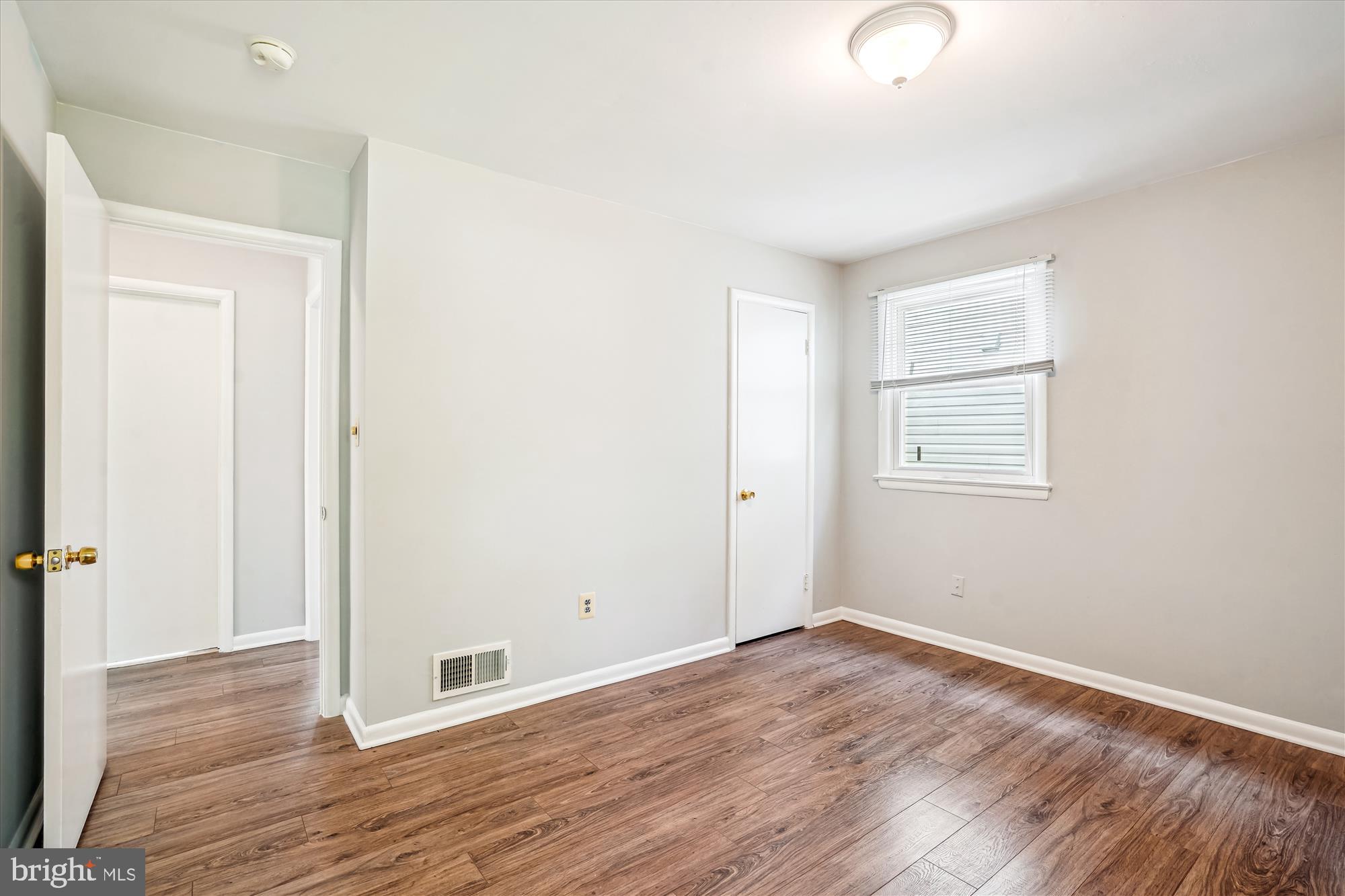 BEALLS - Residential Lease