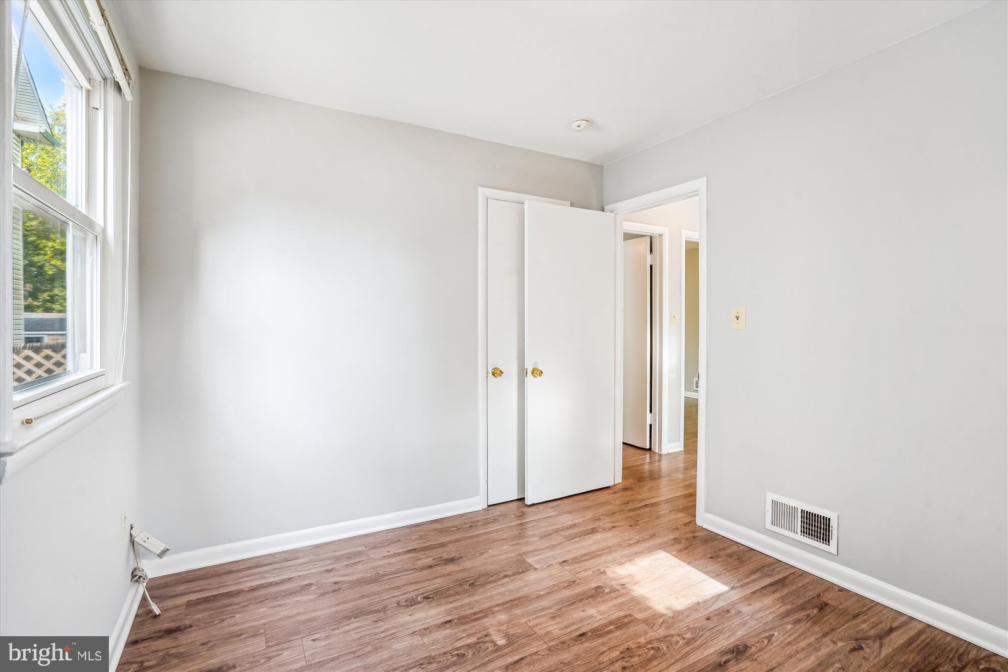 BEALLS - Residential Lease