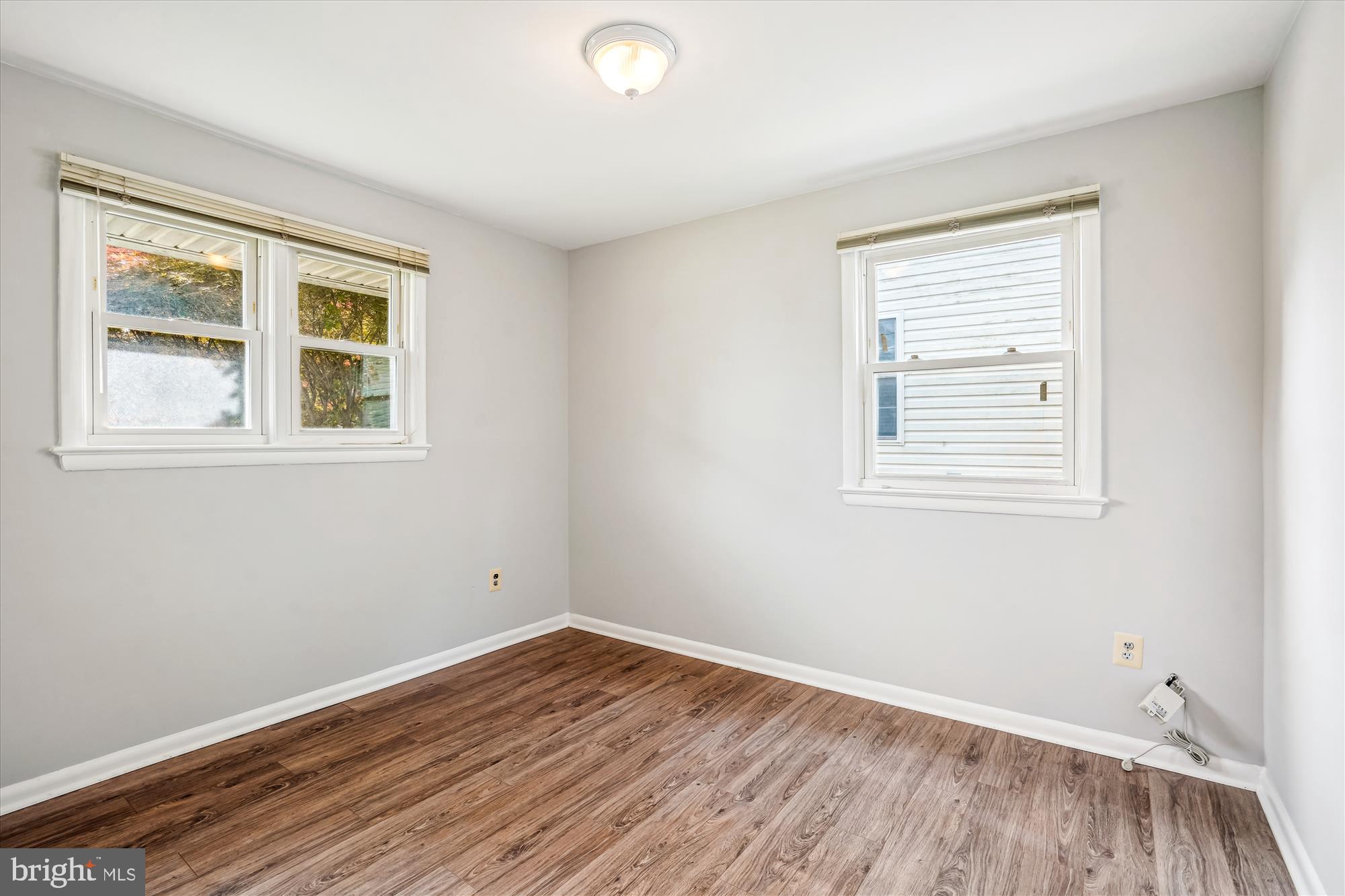 BEALLS - Residential Lease