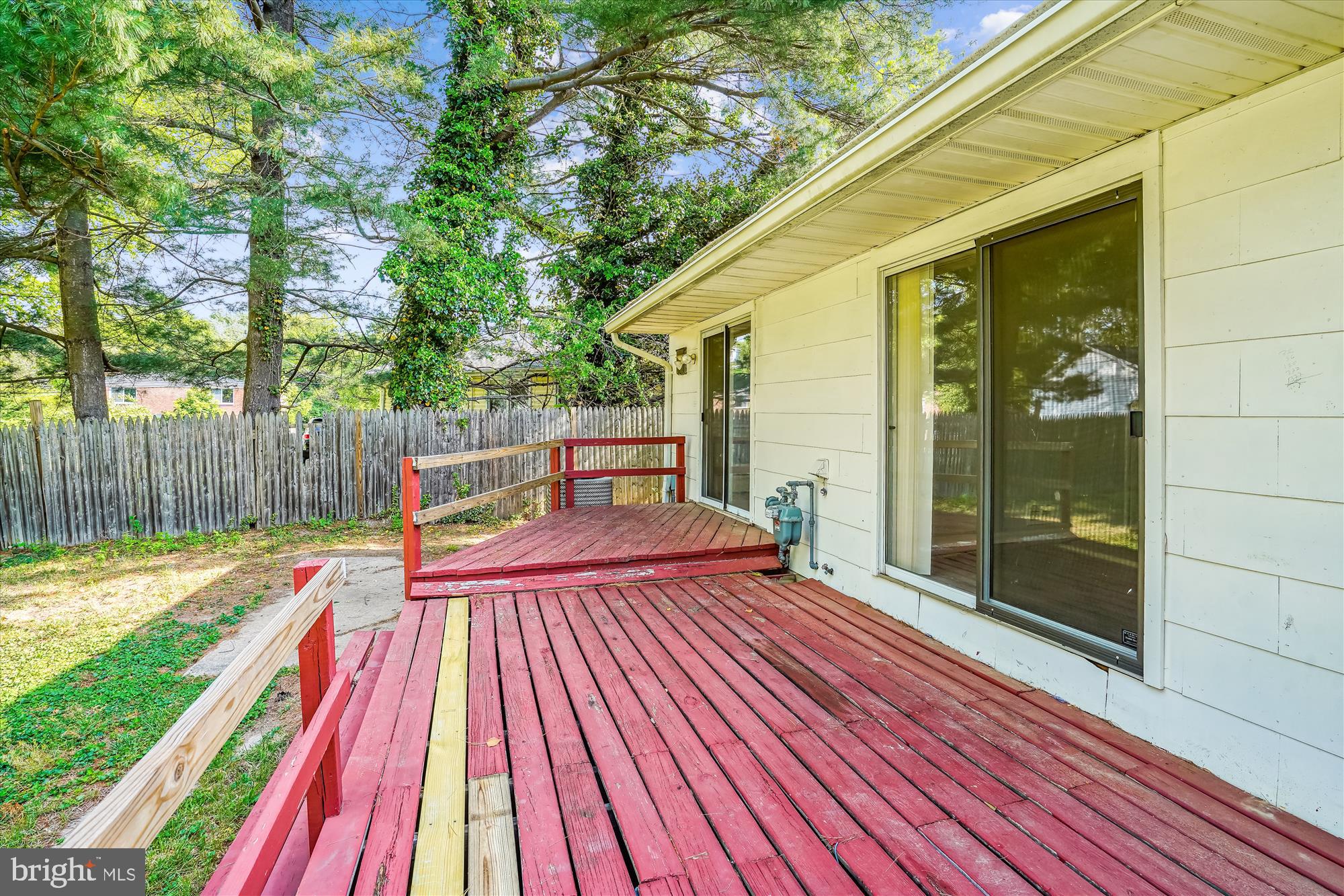 BEALLS - Residential Lease