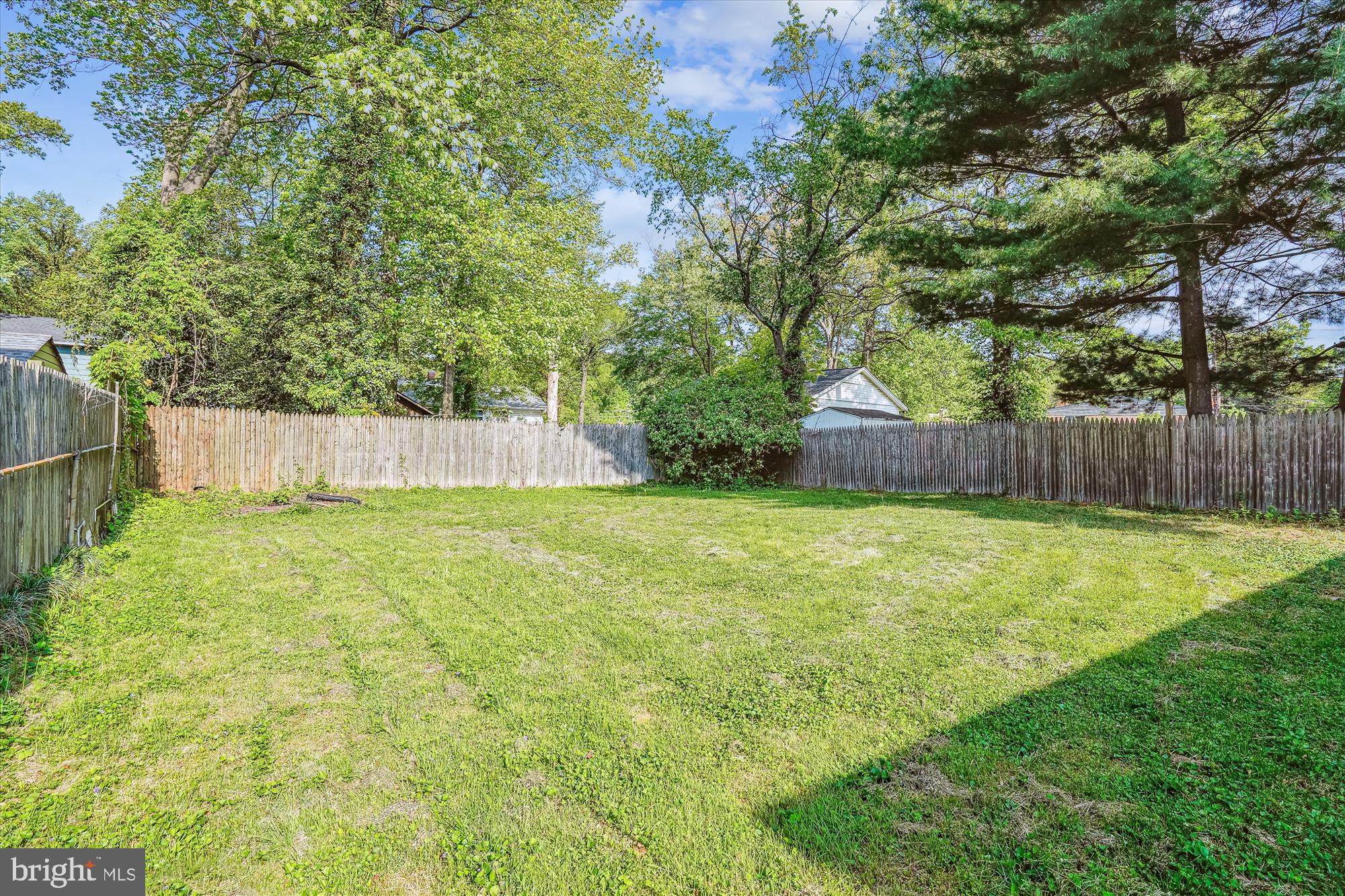 BEALLS - Residential Lease