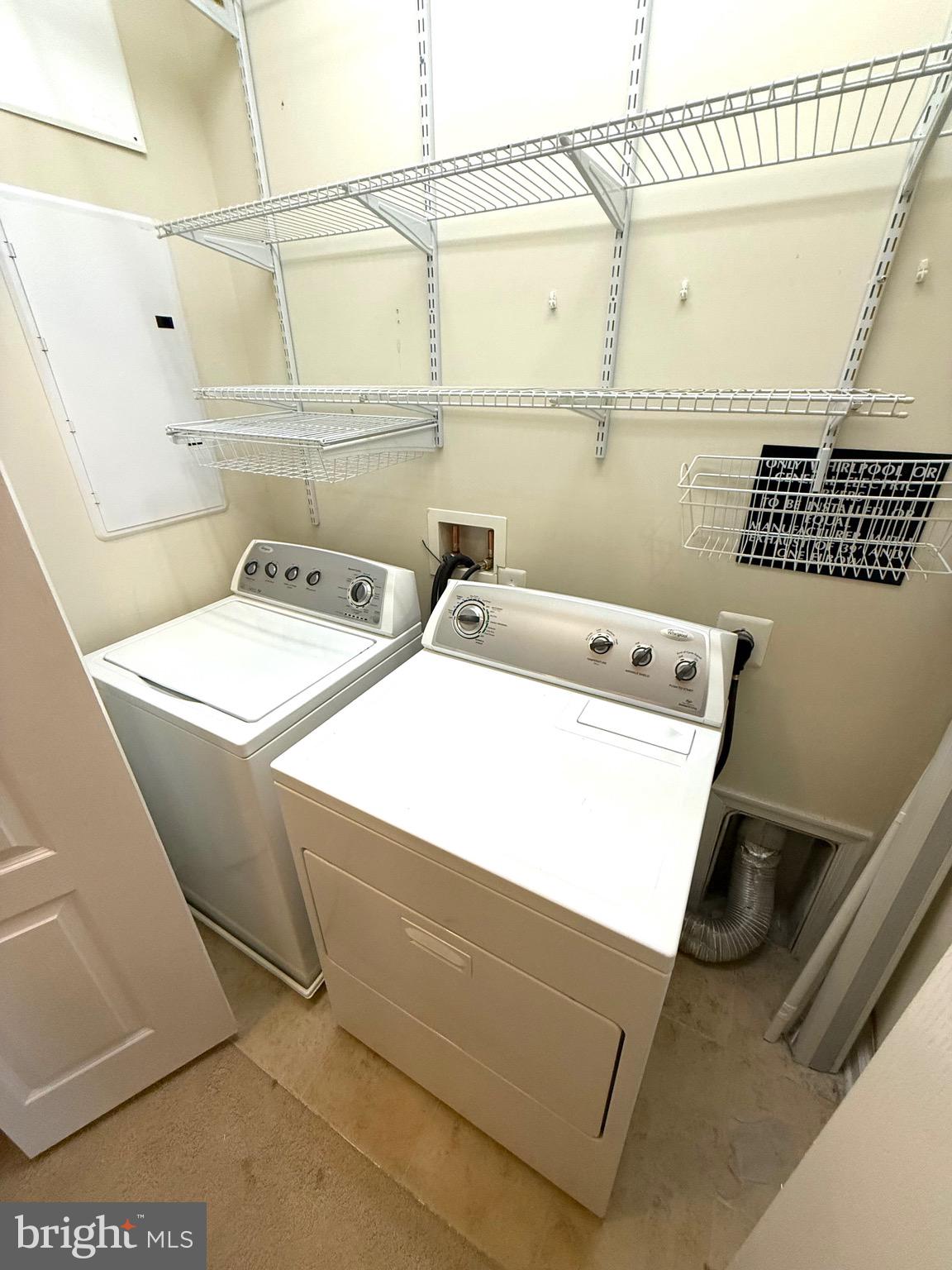 CARROLLS CREEK - Residential