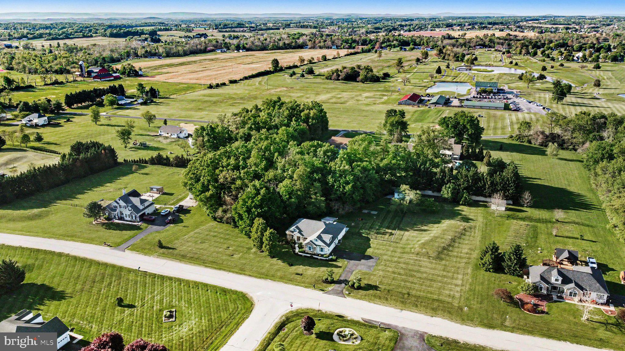 HUNTERS RIDGE - Residential