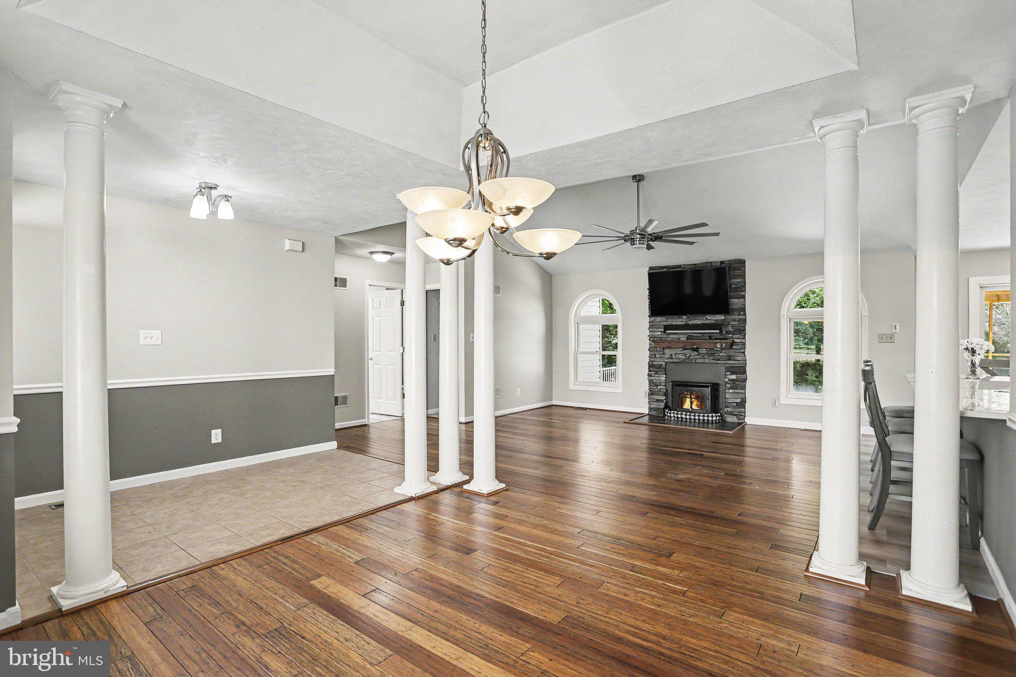 HUNTERS RIDGE - Residential