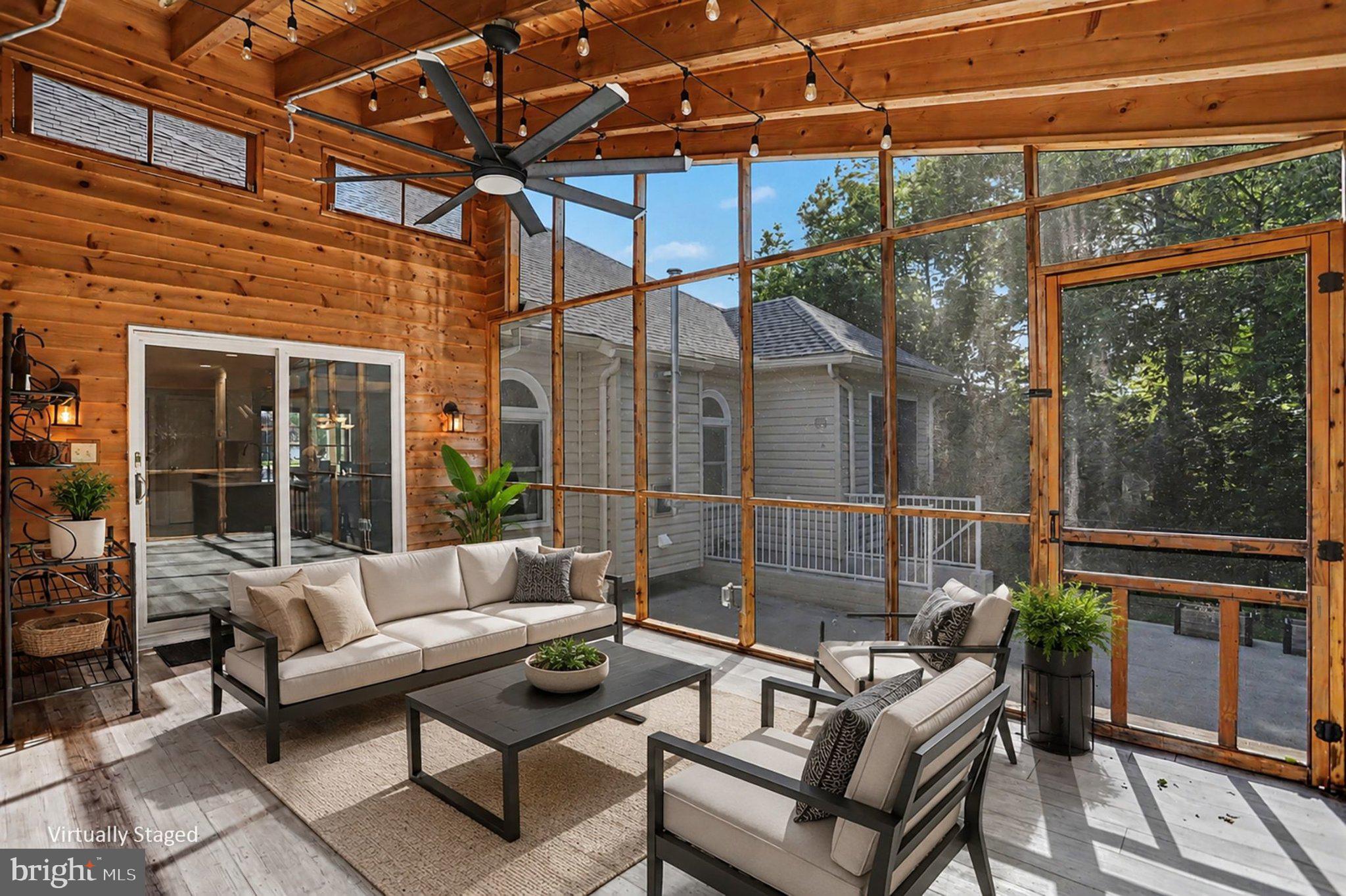 HUNTERS RIDGE - Residential