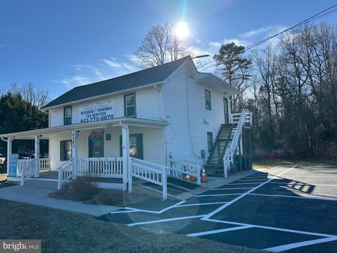 Photo of 4505 Mountain Road #B, PASADENA, MD 21122 (MLS # MDAA2136054)