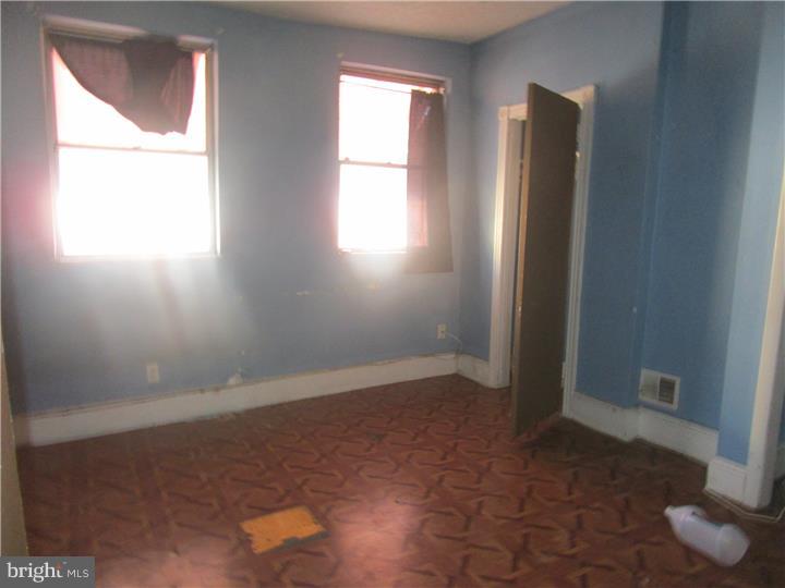 GRAYS FERRY - Residential