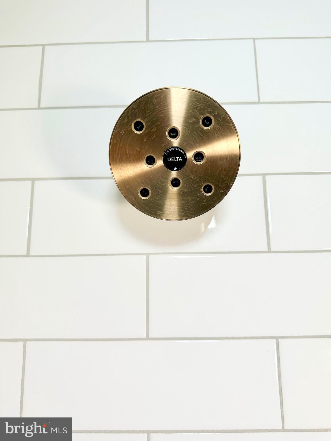 CHESTNUT HILL - Residential Lease