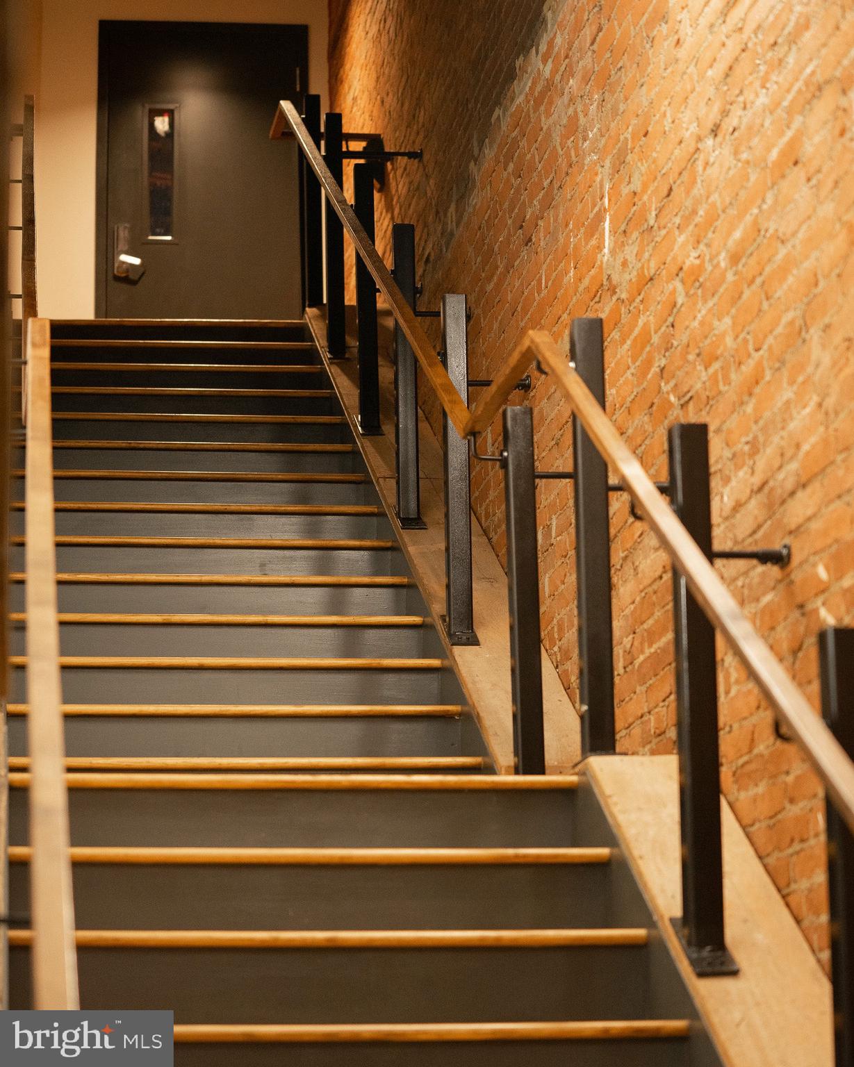 CHESTNUT HILL - Residential Lease