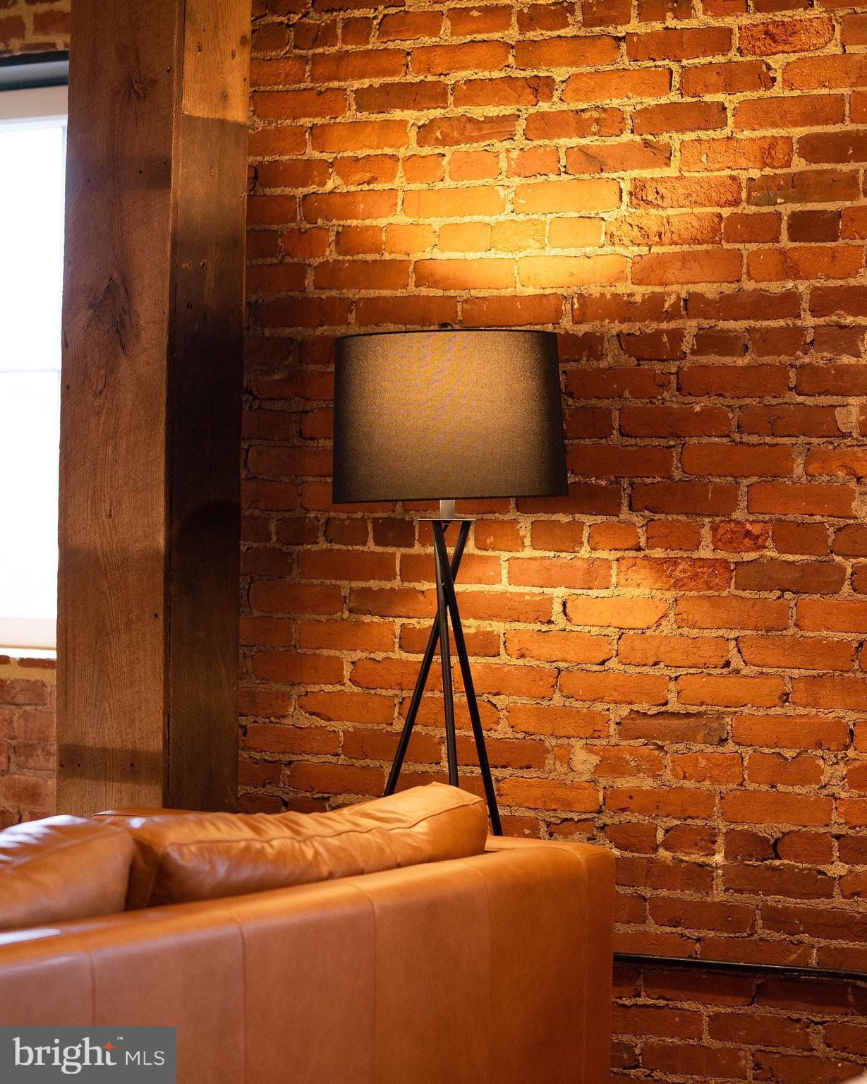 CHESTNUT HILL - Residential Lease