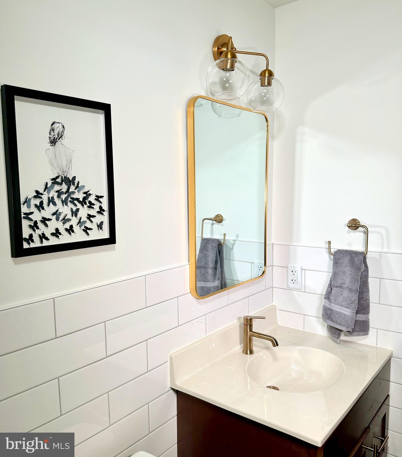 CHESTNUT HILL - Residential Lease