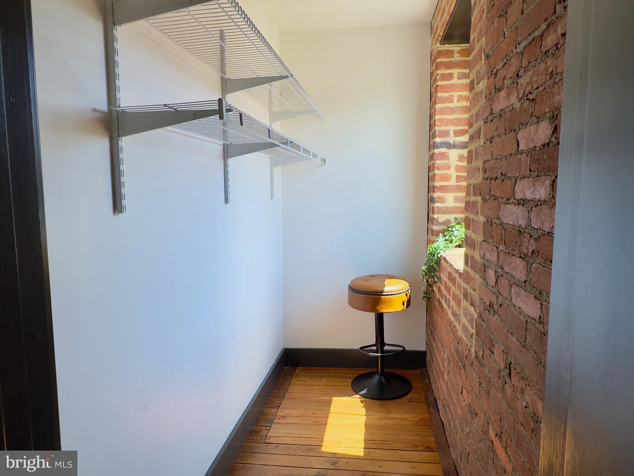 CHESTNUT HILL - Residential Lease