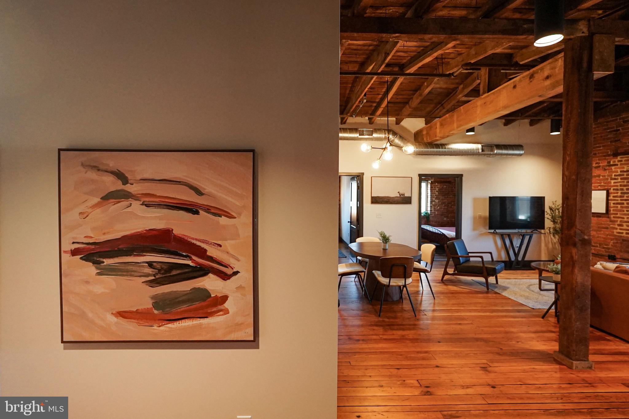 CHESTNUT HILL - Residential Lease