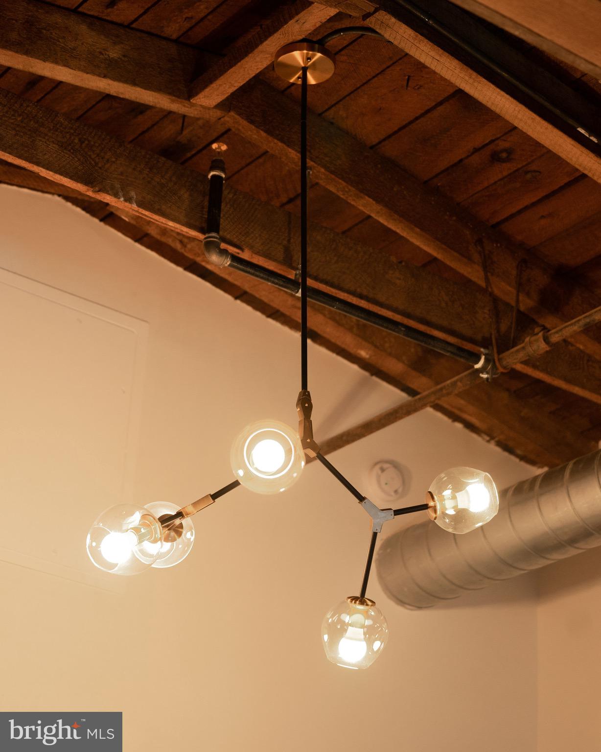 CHESTNUT HILL - Residential Lease