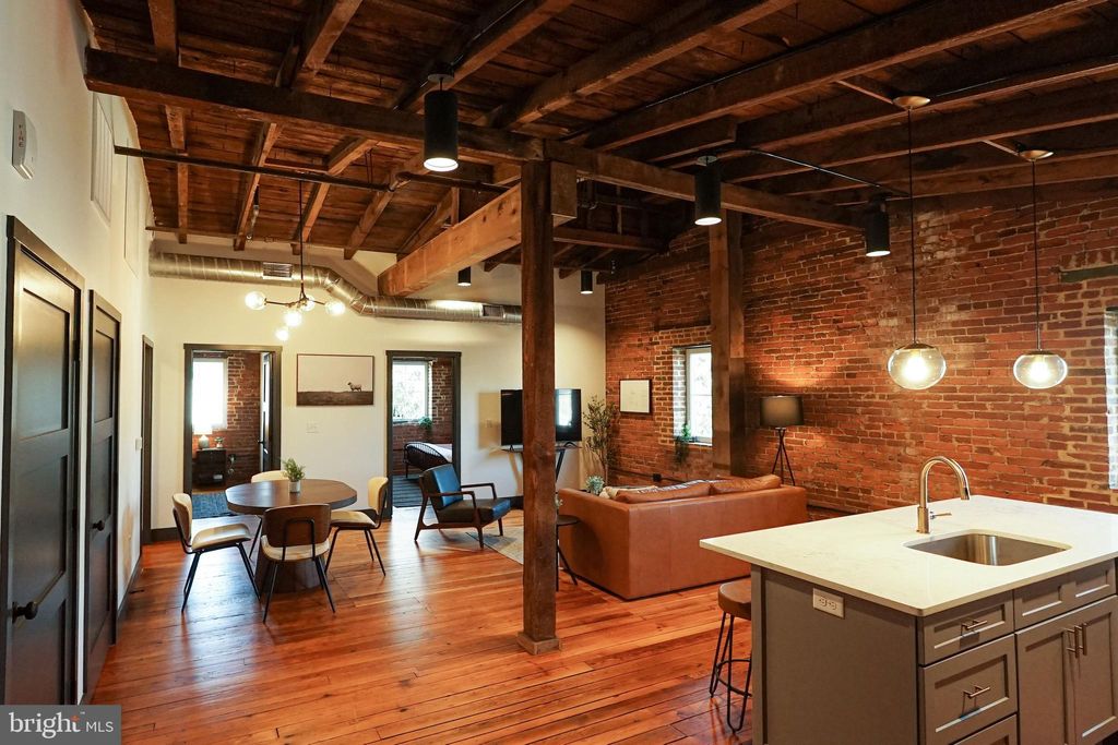 Photo of 437 W Grant Street #304, LANCASTER, PA 17603 (MLS # PALA2079780)